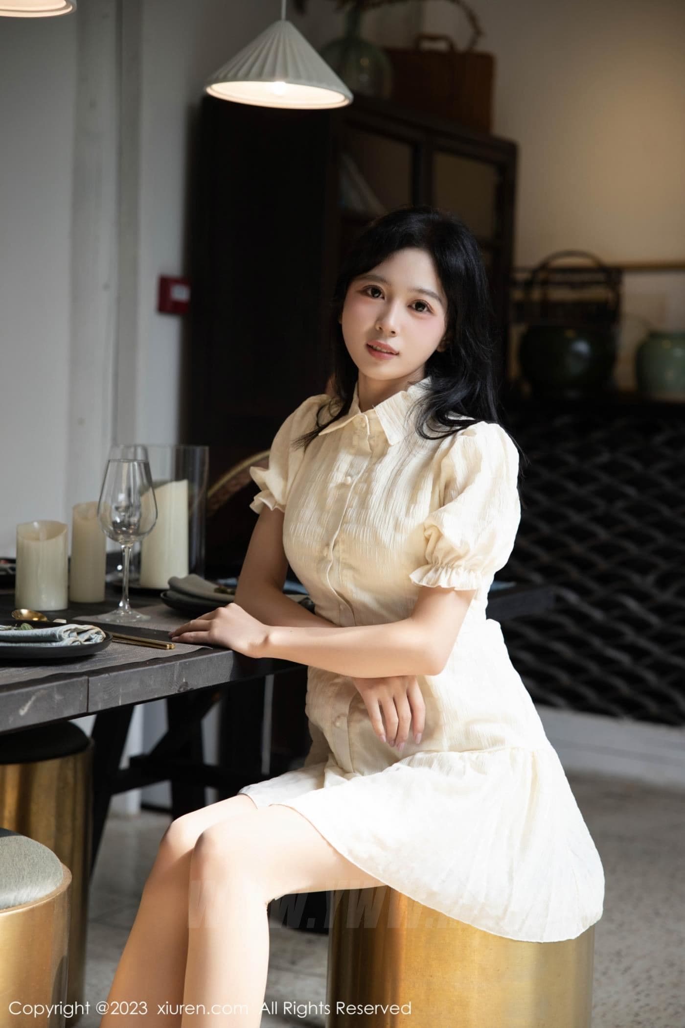 XiuRen秀人网 No.7742 糖豆sisi 清纯美腿