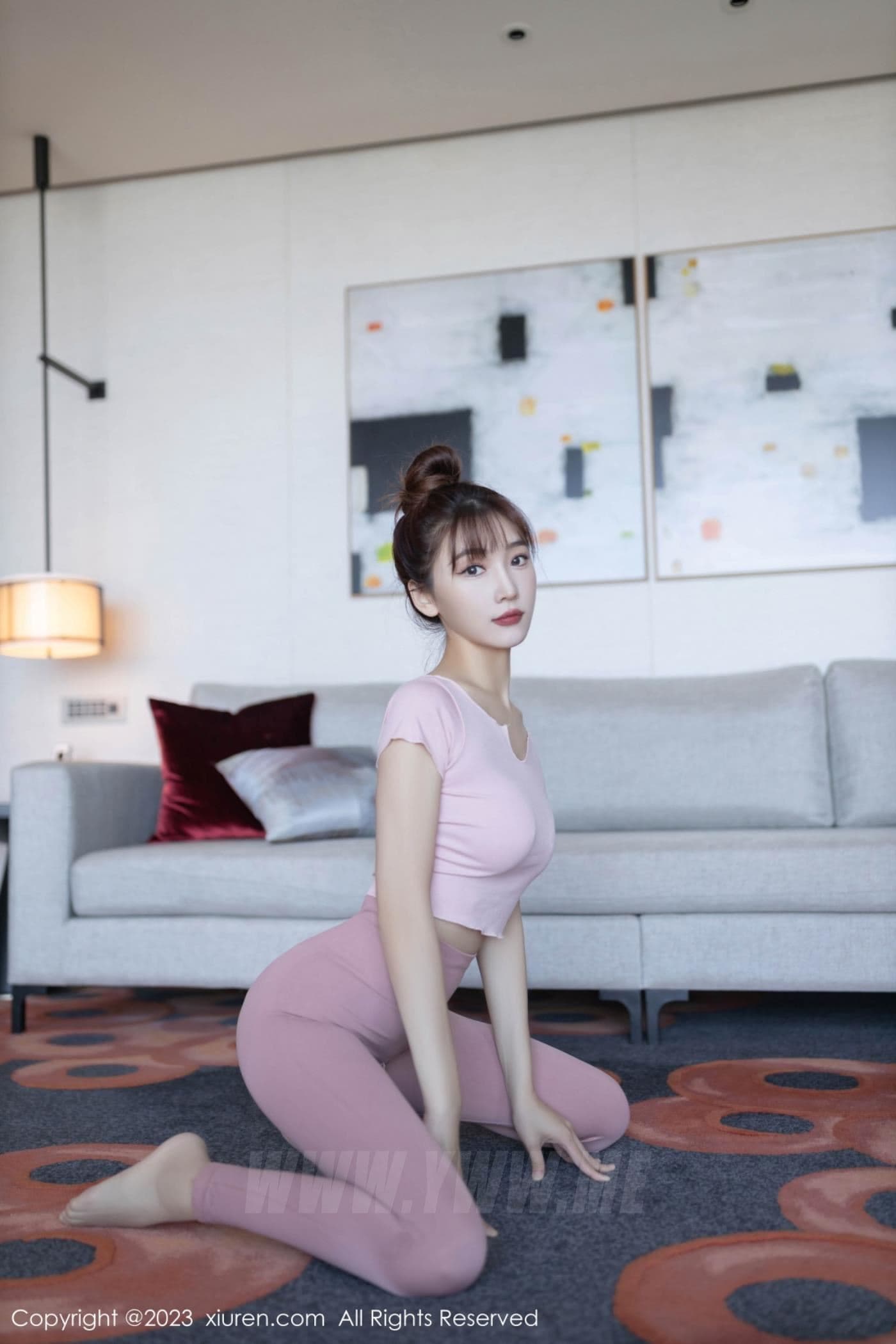 XiuRen秀人网 No.7746 陆萱萱 美腿瑜伽服