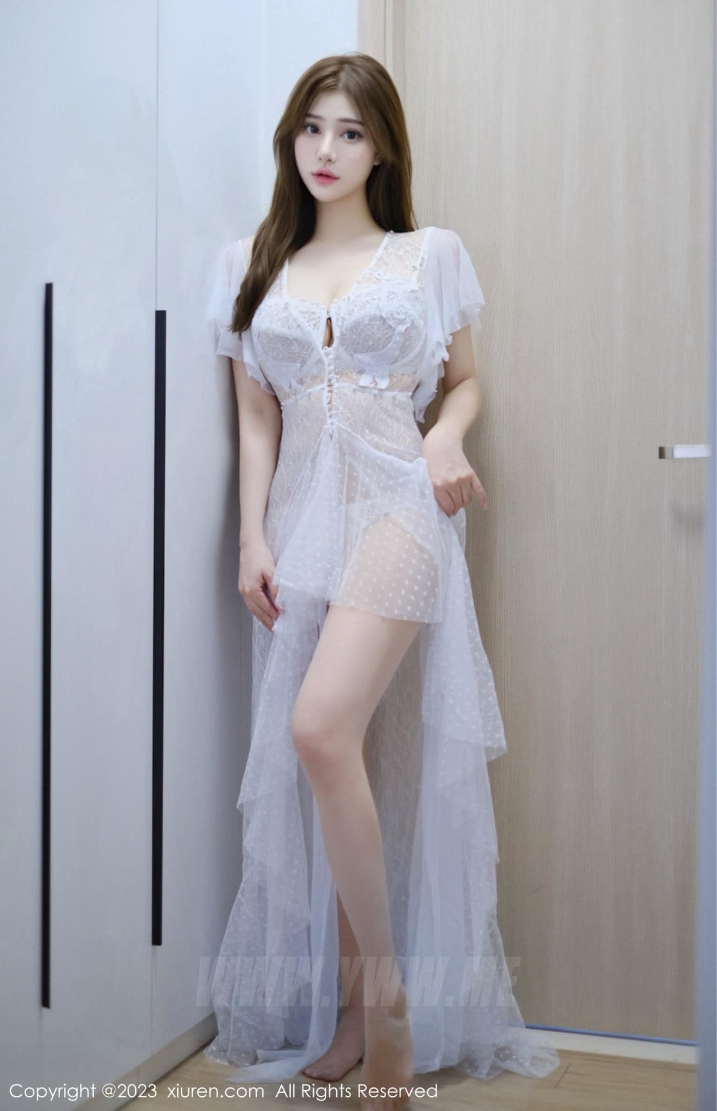 XiuRen秀人网 No.7870 Lavinia肉肉 丝袜美腿