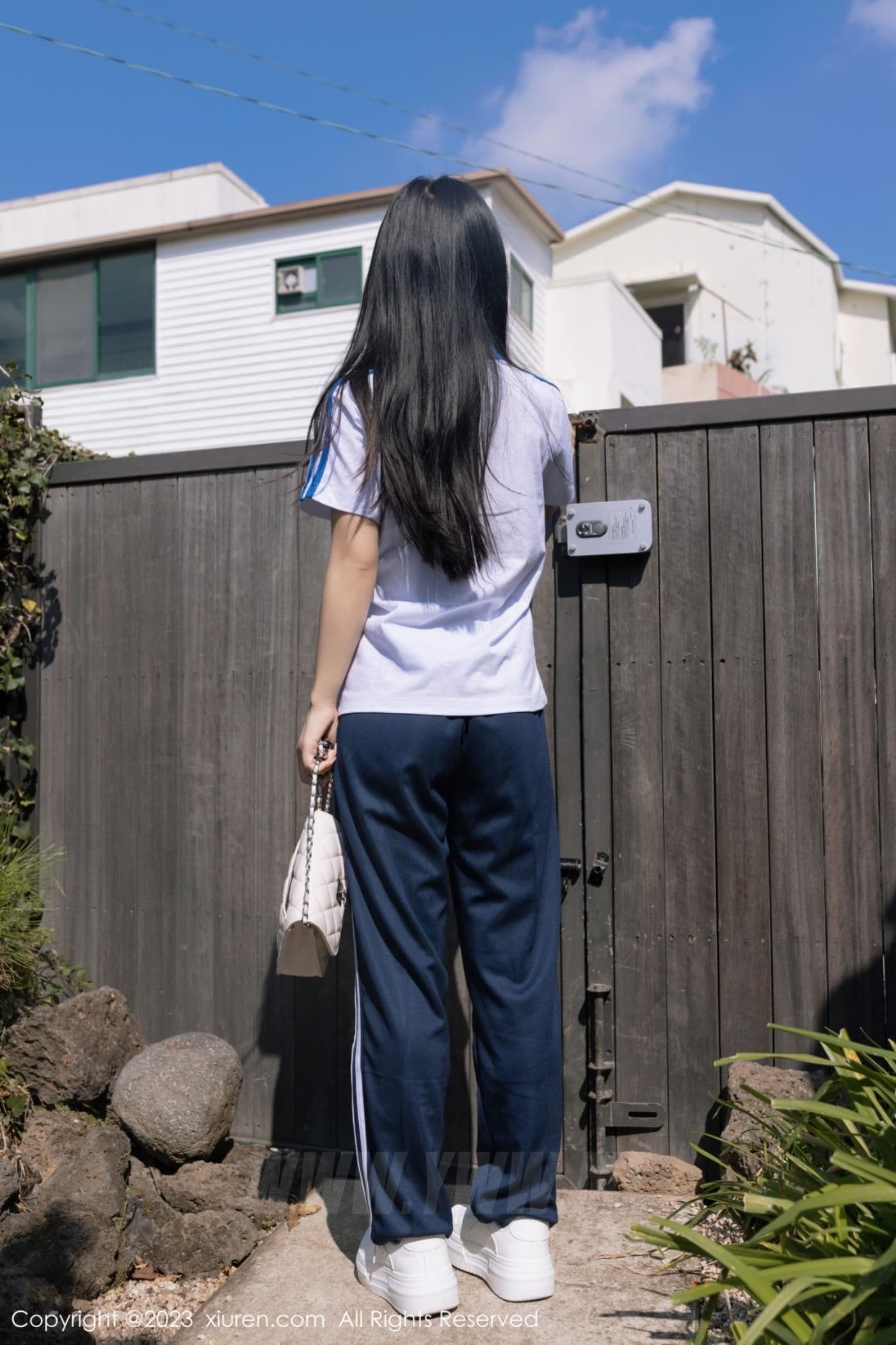 XiuRen秀人网 No.7876 谭小灵 制服美腿