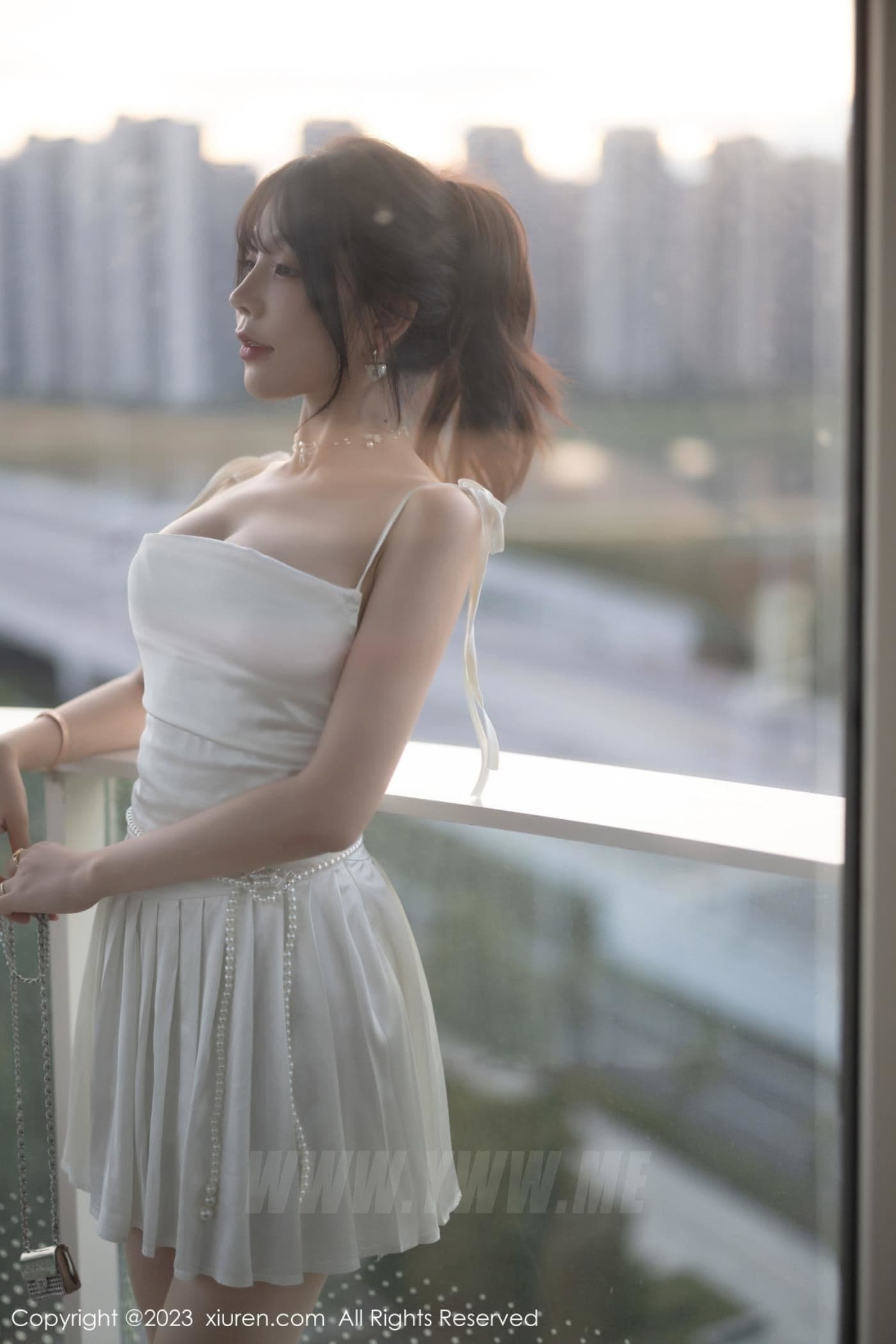 XiuRen秀人网 No.7889 徐莉芝Booty 丝袜美腿