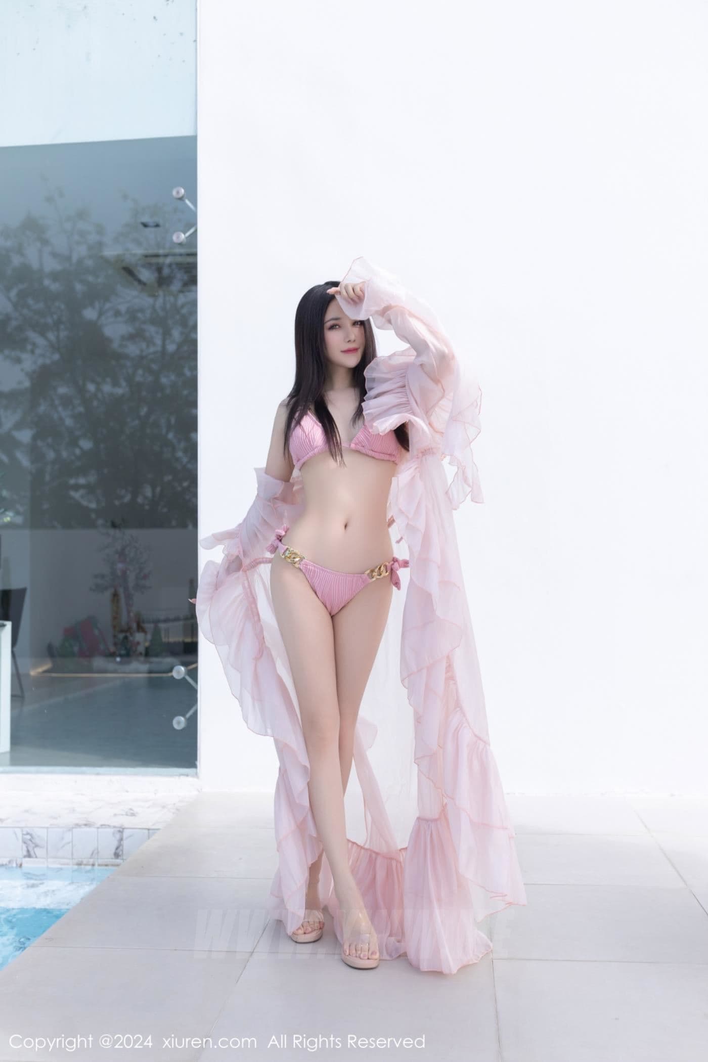 XiuRen秀人网 No.7920 鱼子酱Fish 比基尼美腿