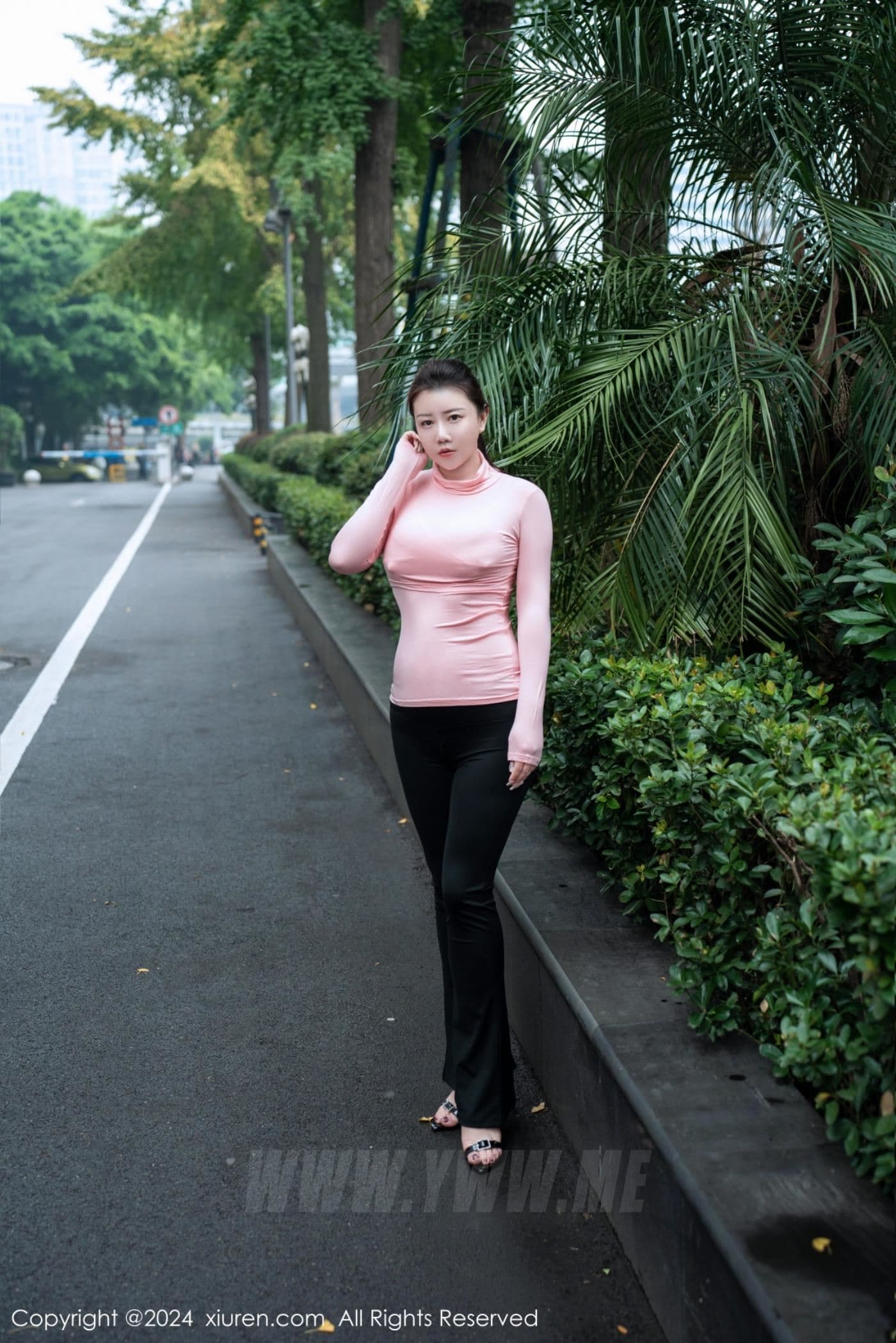XiuRen秀人网 No.7943 王婉悠Queen 丰腴美臀