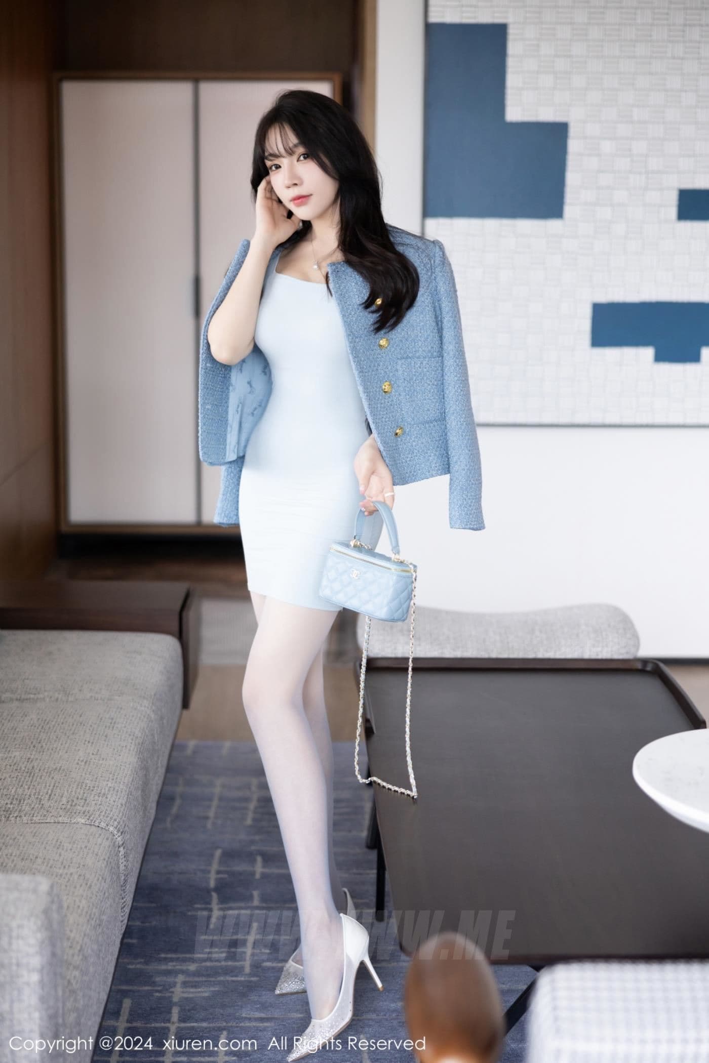 XiuRen秀人网 No.7976 徐莉芝Booty 丝袜美臀
