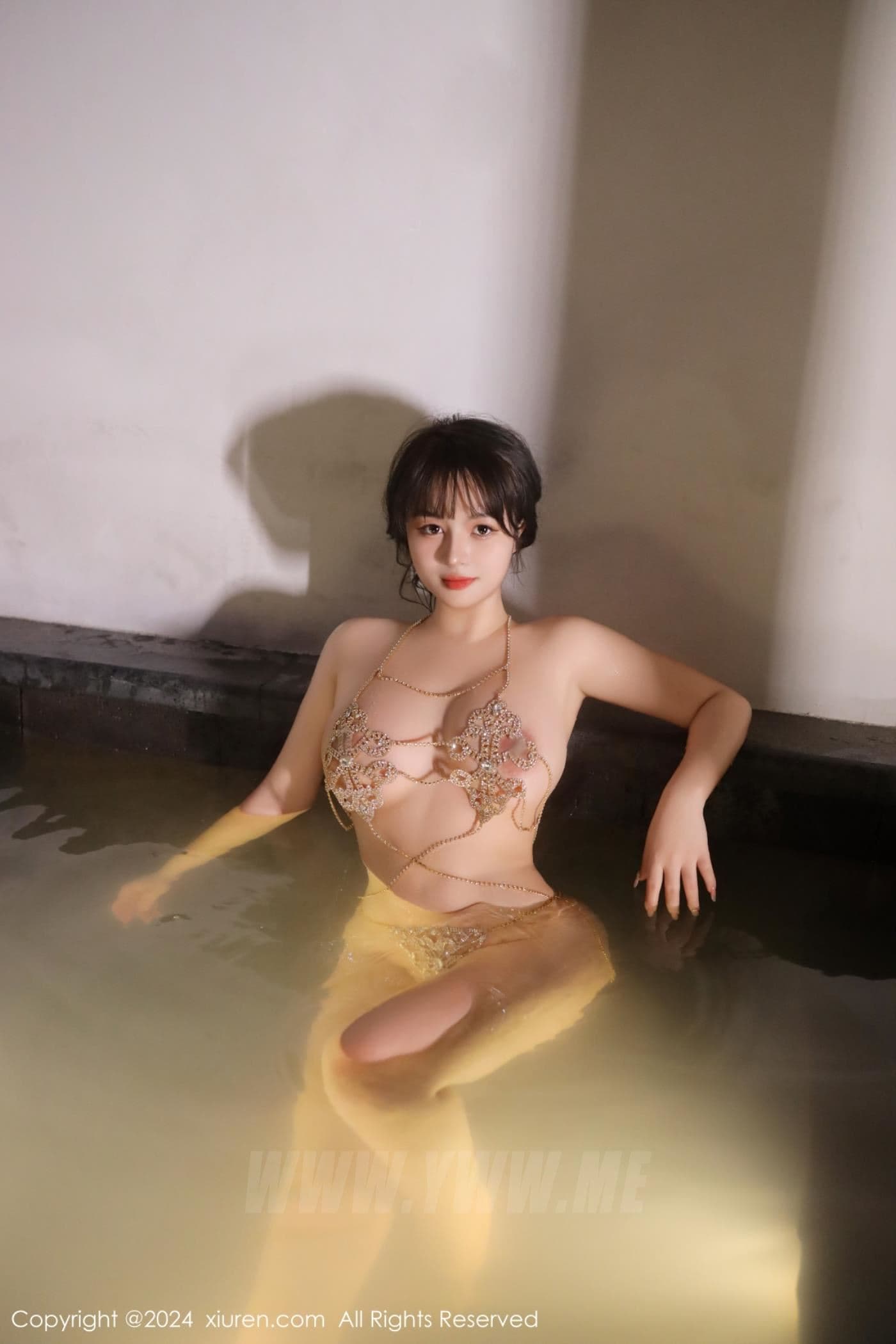 XiuRen秀人网 No.8075 沈思怡 丰腴美臀