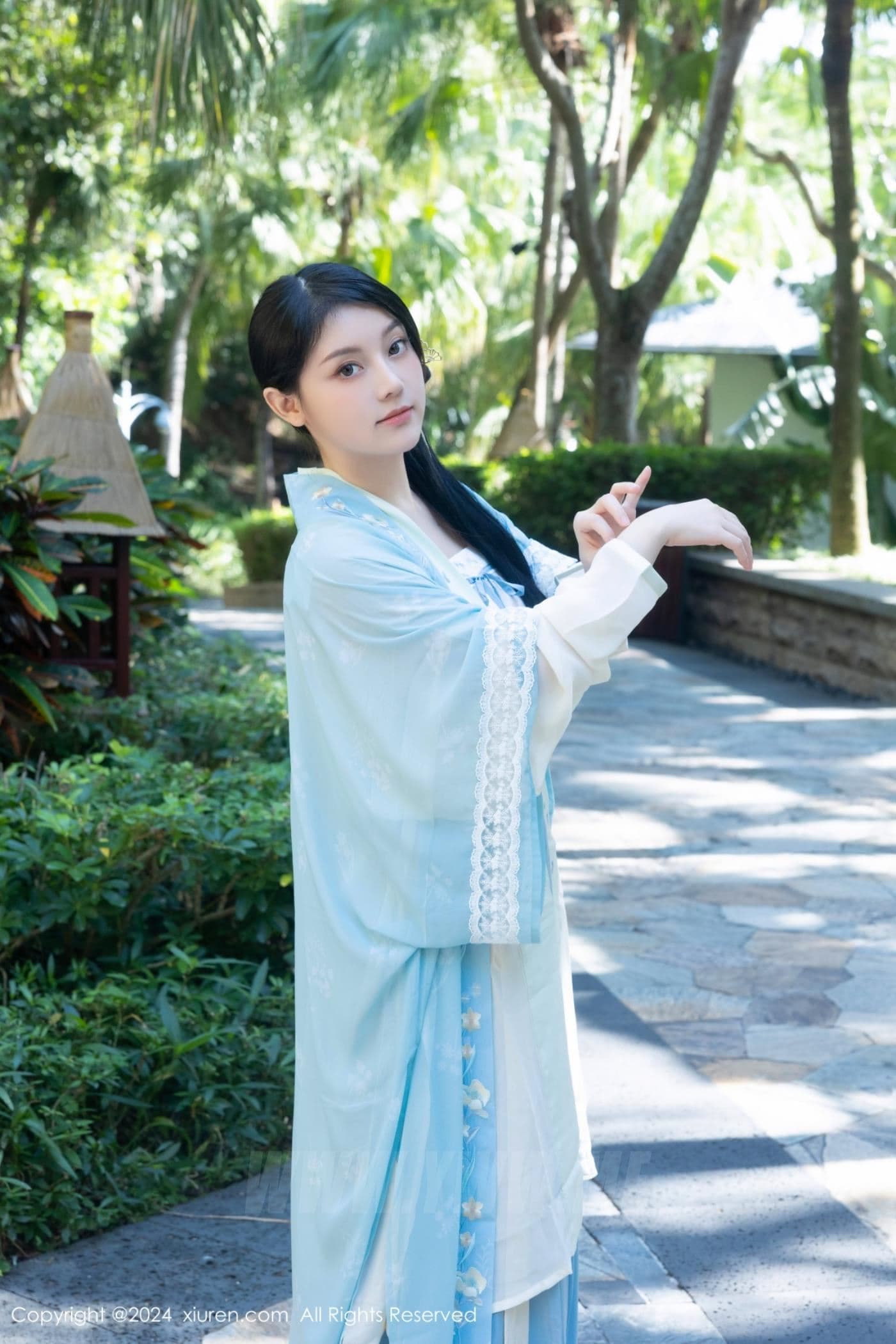 XiuRen秀人网 No.8137 模特合集