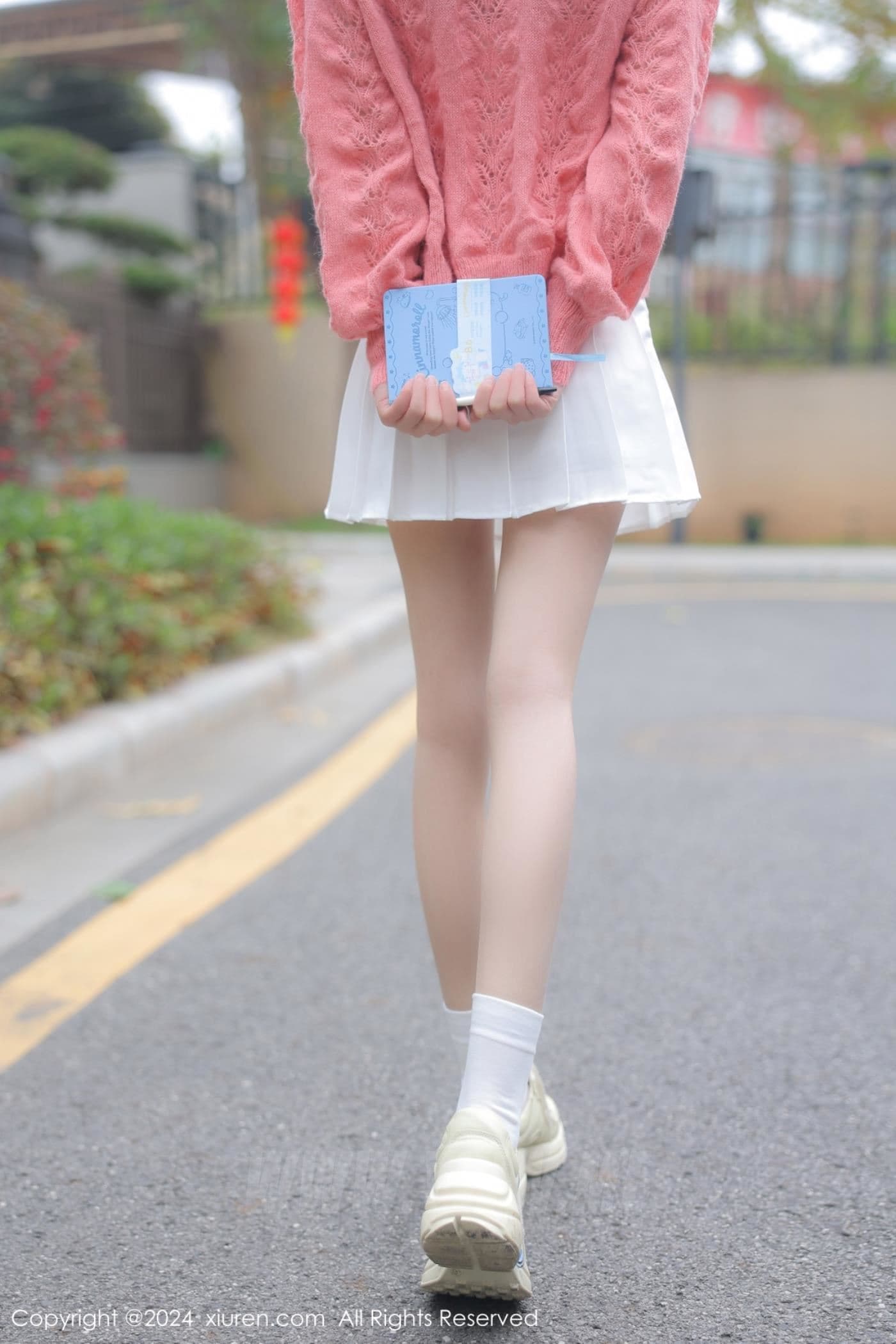XiuRen秀人网 No.8241 桃妖夭 新人美腿
