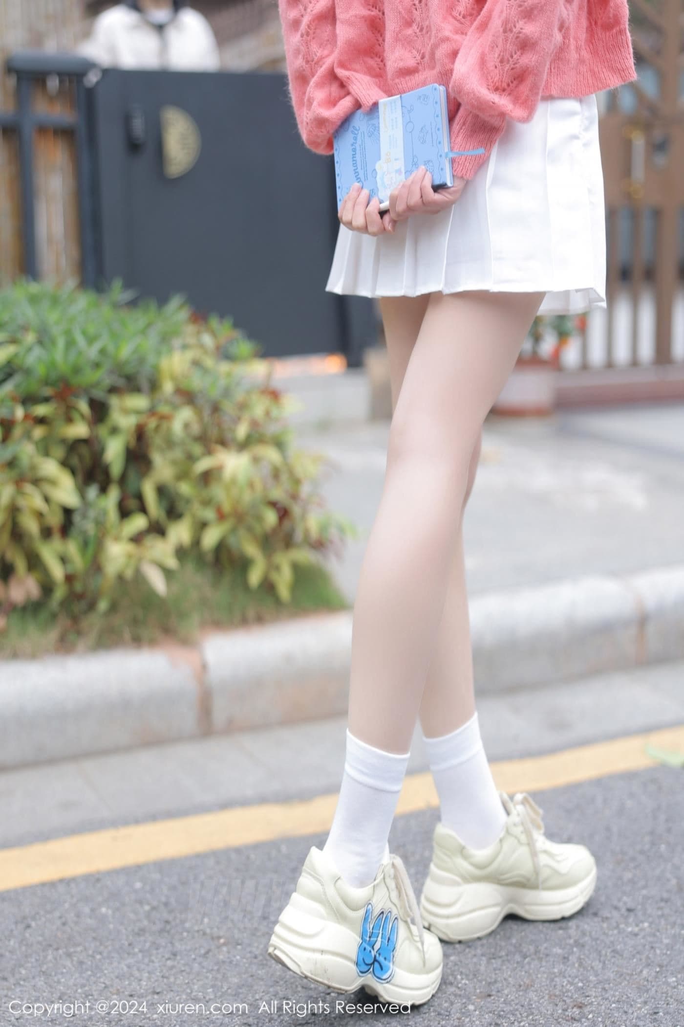 XiuRen秀人网 No.8241 桃妖夭 新人美腿