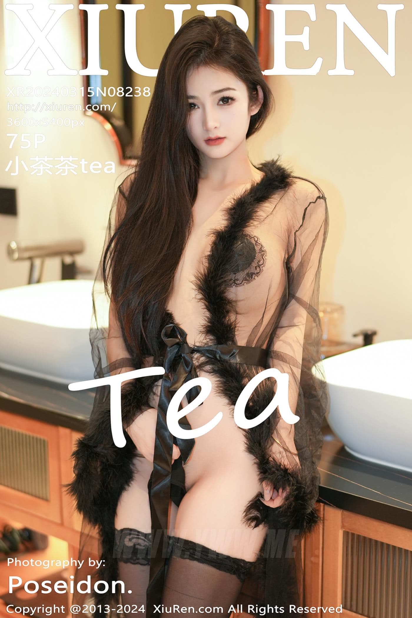 XiuRen秀人网 No.8238 小茶茶tea 黑丝美腿
