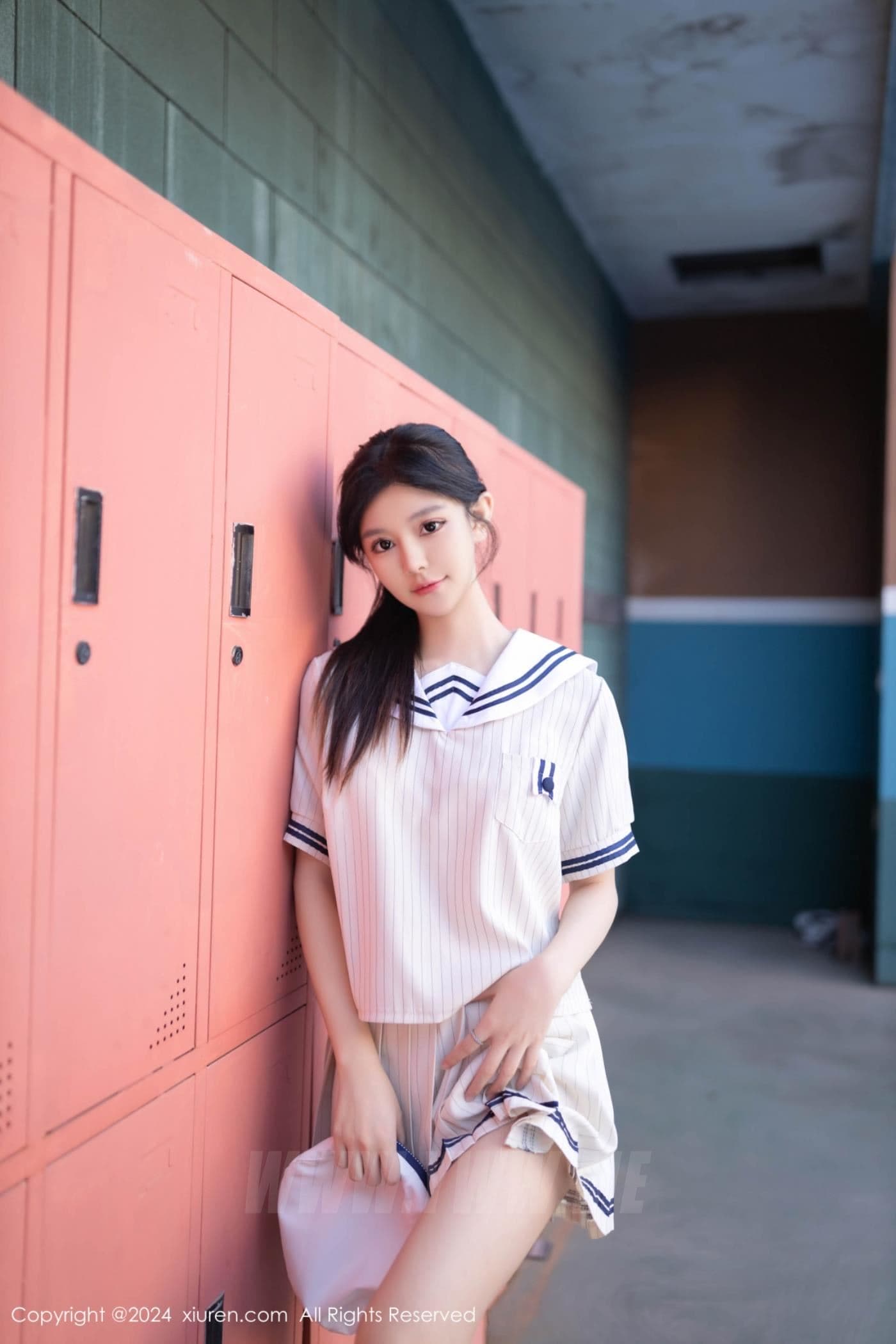 XiuRen秀人网 No.8280 幼幼 学妹美腿