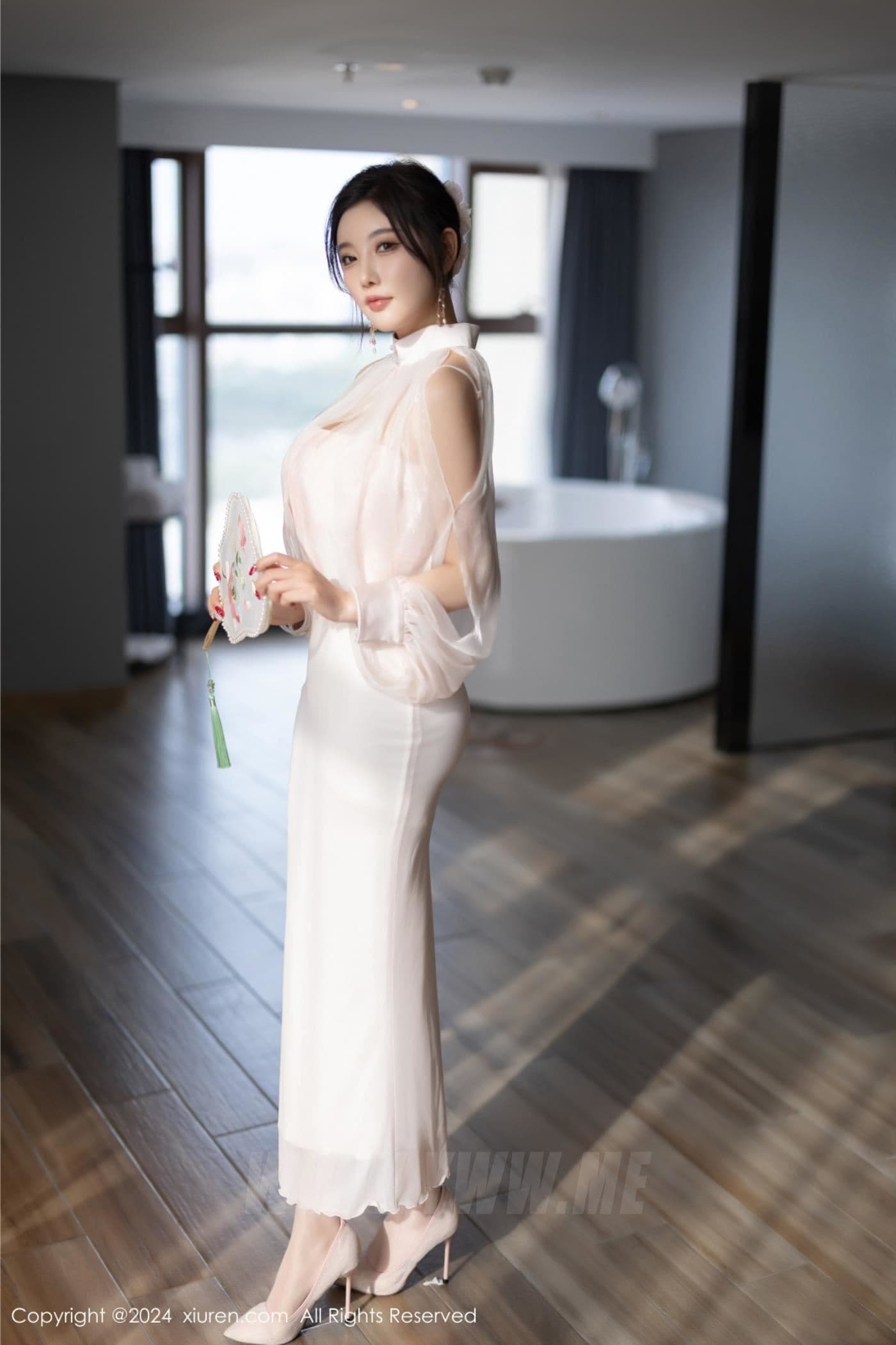 XiuRen秀人网 No.8294 杨晨晨Yome 丝袜美腿