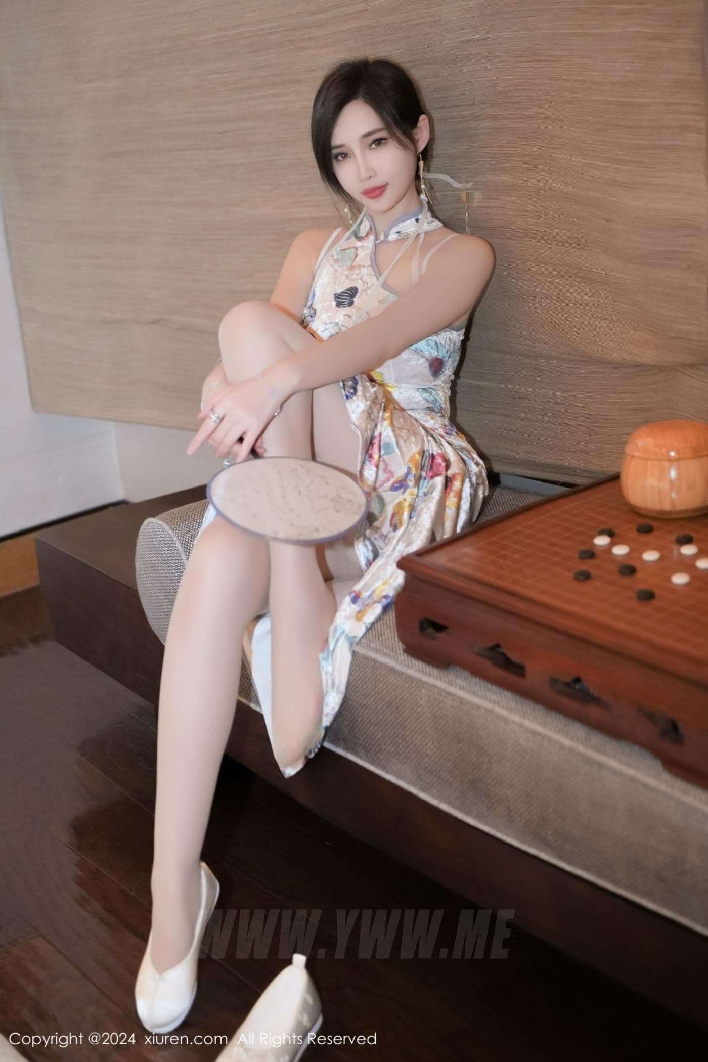 XiuRen秀人网 No.8330 Carol周妍希X 丝袜美腿