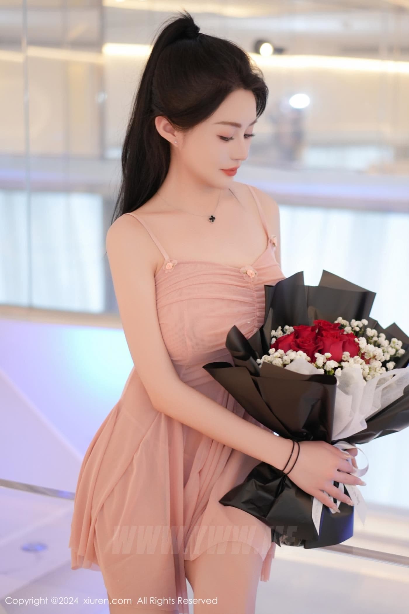 XiuRen秀人网 No.8395 林幼一 丝袜美腿