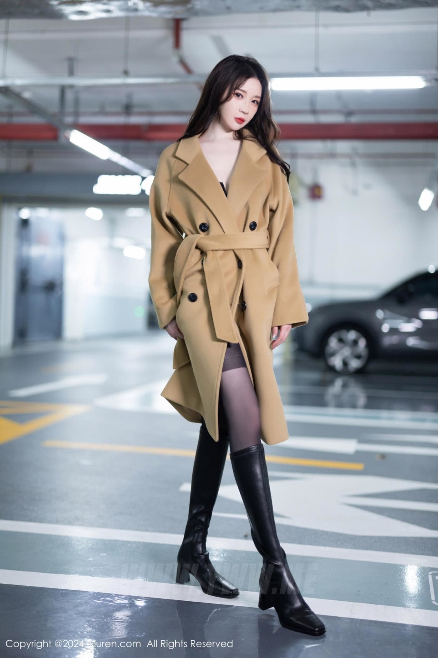 XiuRen秀人网 No.8414 梦心玥 黑丝美腿