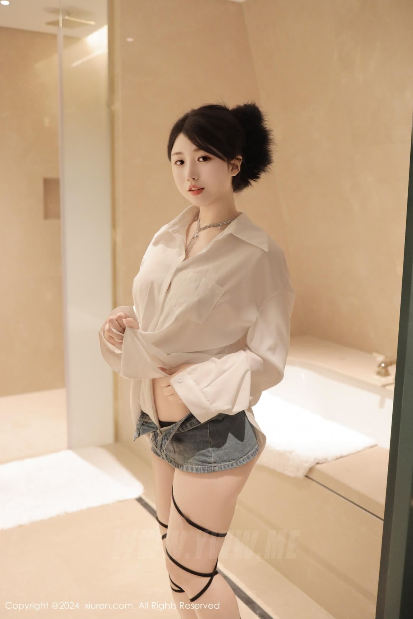XiuRen秀人网 No.8400 陈小花 美乳性感