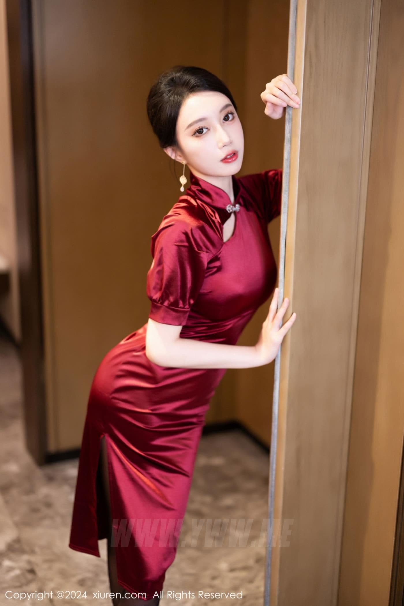 XiuRen秀人网 No.8479 玥儿玥 性感美腿