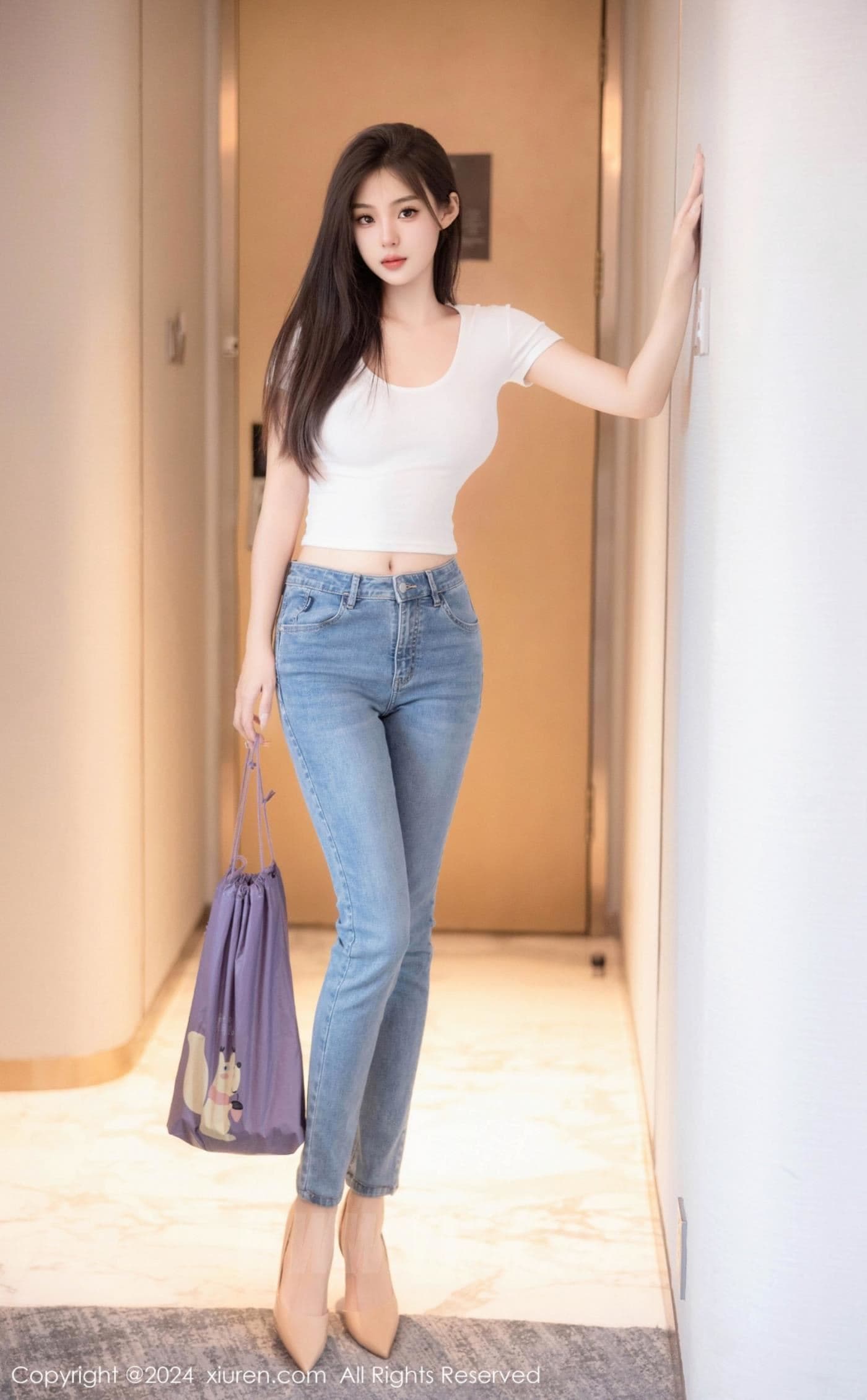 XiuRen秀人网 No.8467 周周不吃香菜 新人牛仔裤