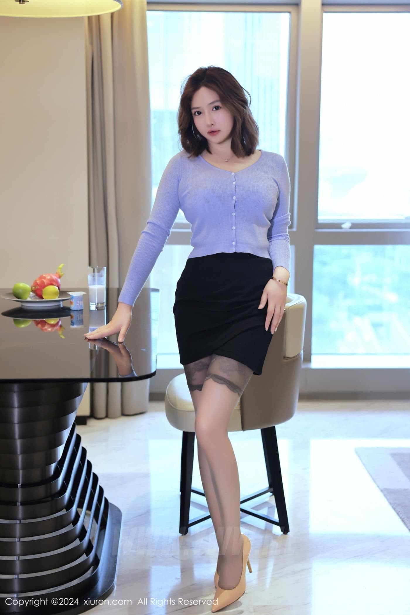 XiuRen秀人网 No.8527 养乐多DoDo 黑丝美腿