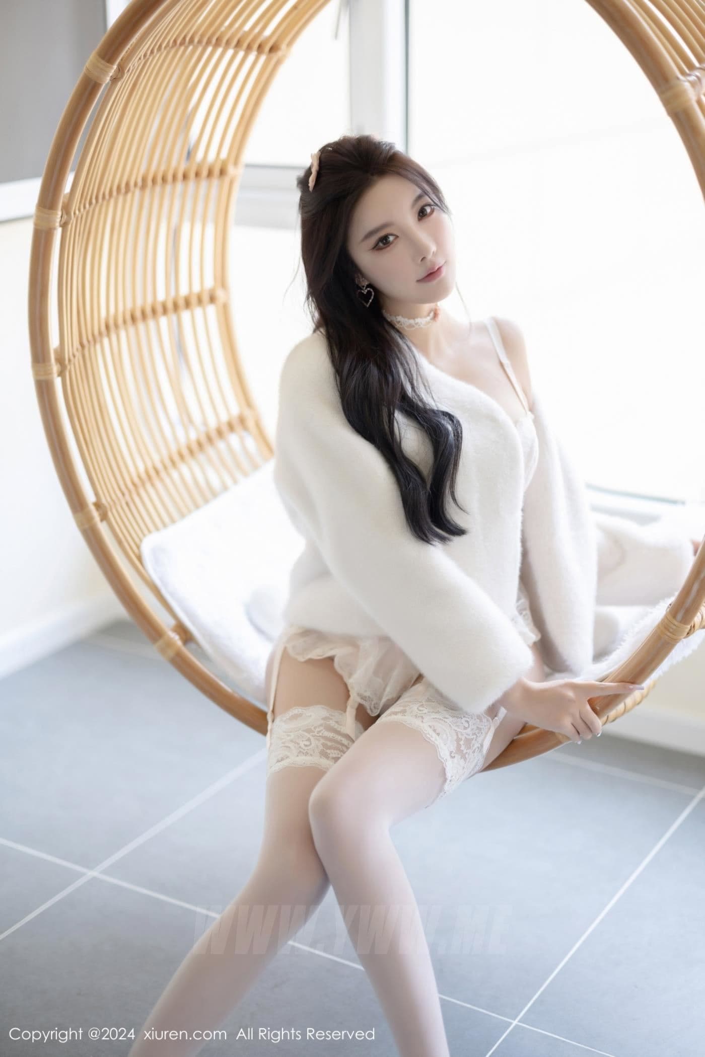 XiuRen秀人网 No.8570 杨晨晨Yome 美腿丝袜