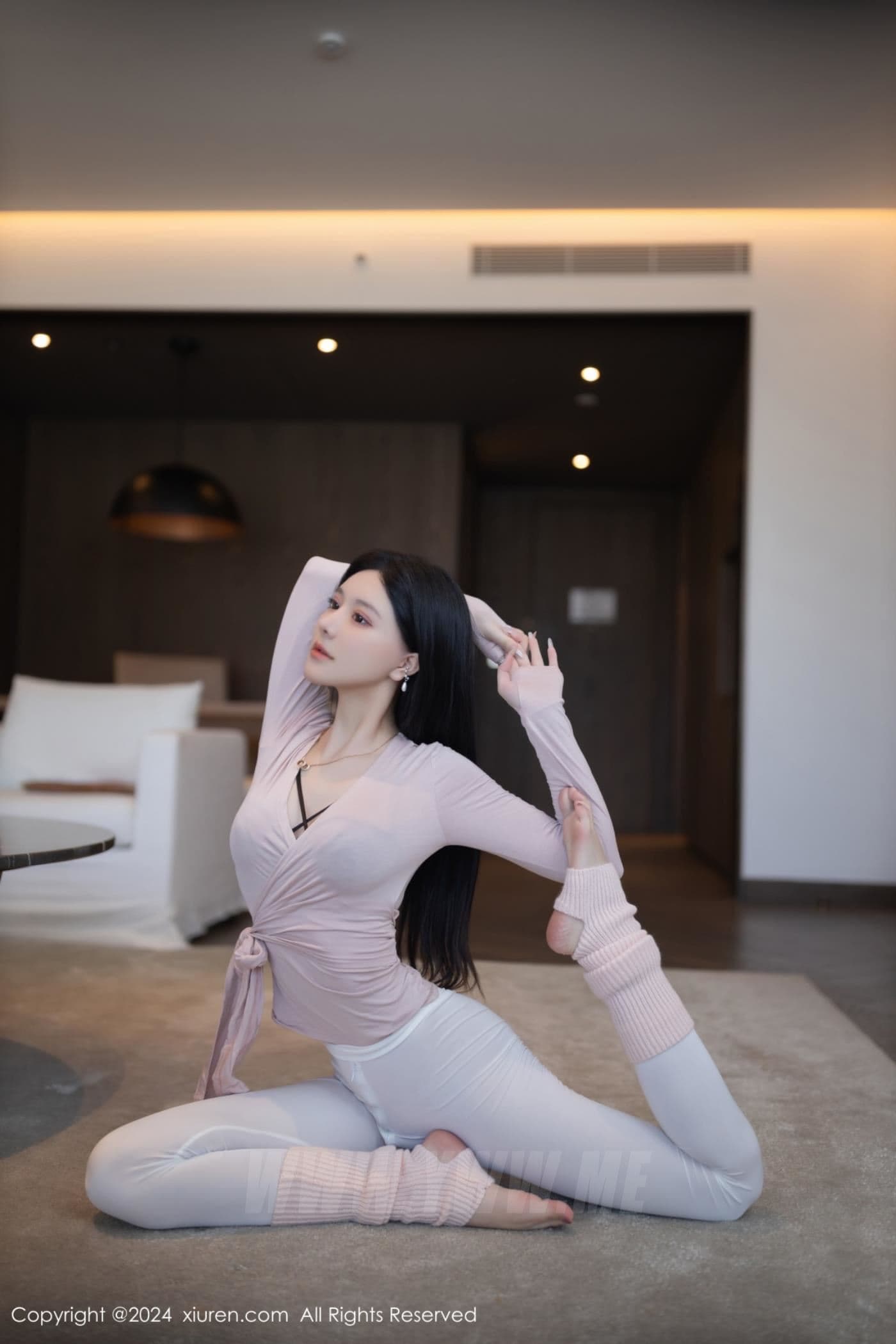 XiuRen秀人网 No.8705 幼幼 丝袜美腿