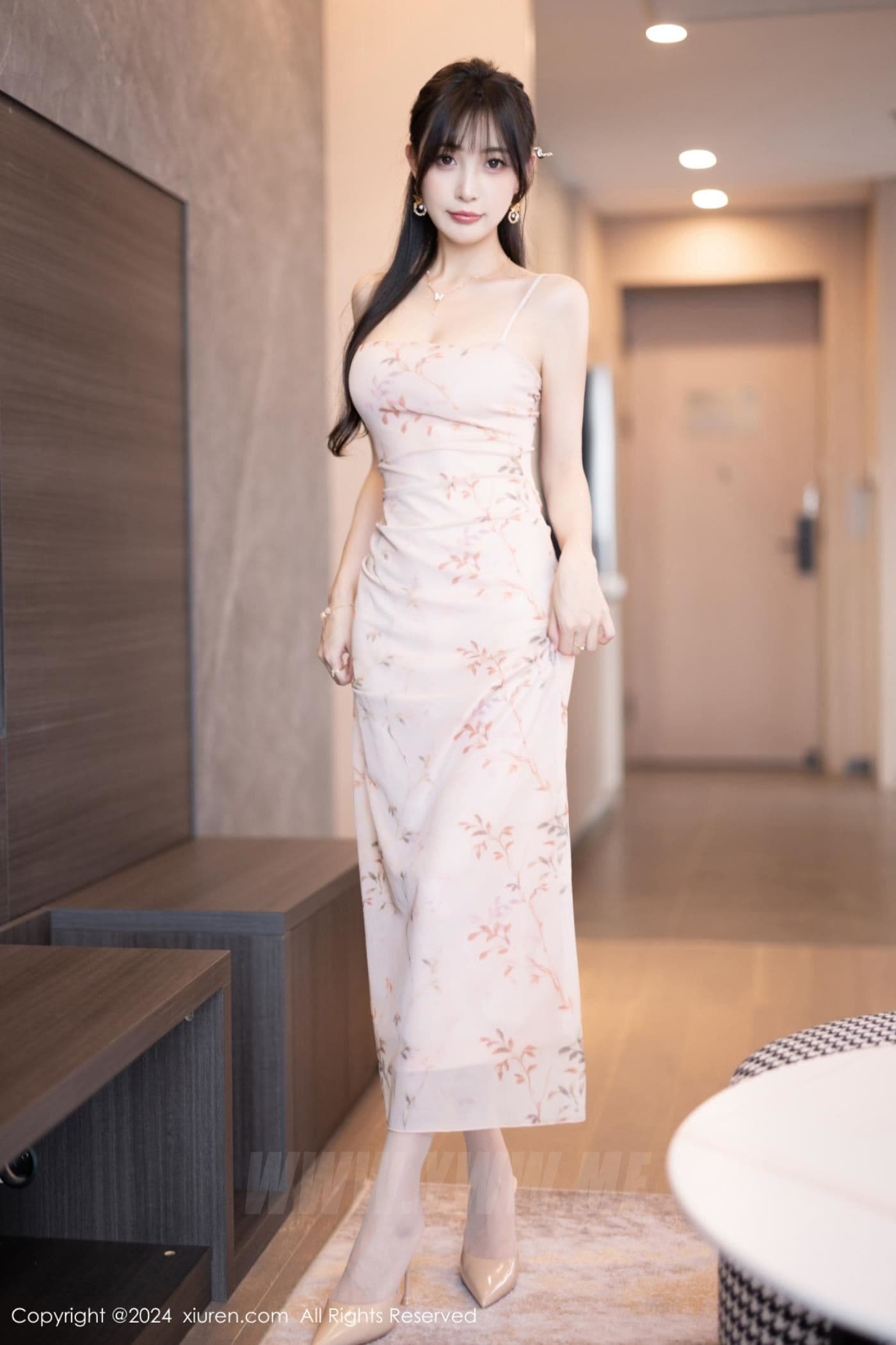 XiuRen秀人网 No.8682 林星阑 丝袜美腿
