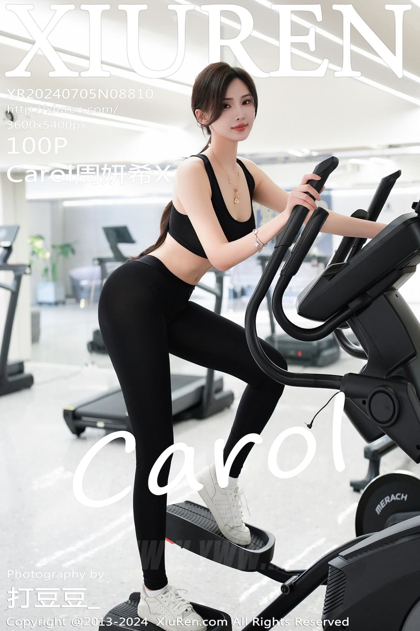 XiuRen秀人网 No.8810 Carol周妍希X 黑丝美腿