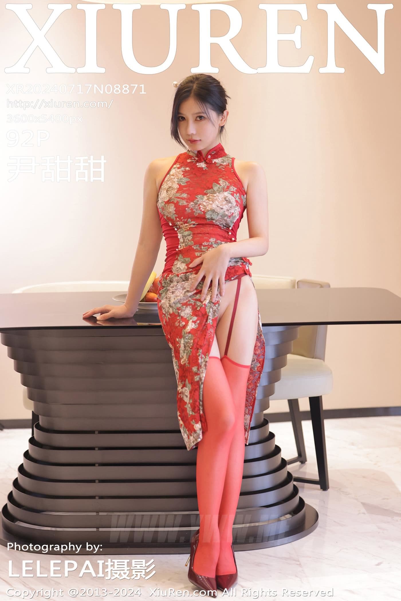 XiuRen秀人网 No.8871 尹甜甜 丝袜美腿
