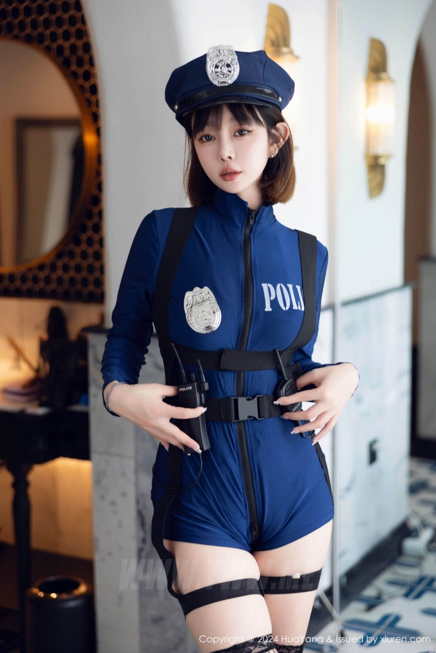 HuaYang花漾 VOL.599 王雨纯 美腿丝袜
