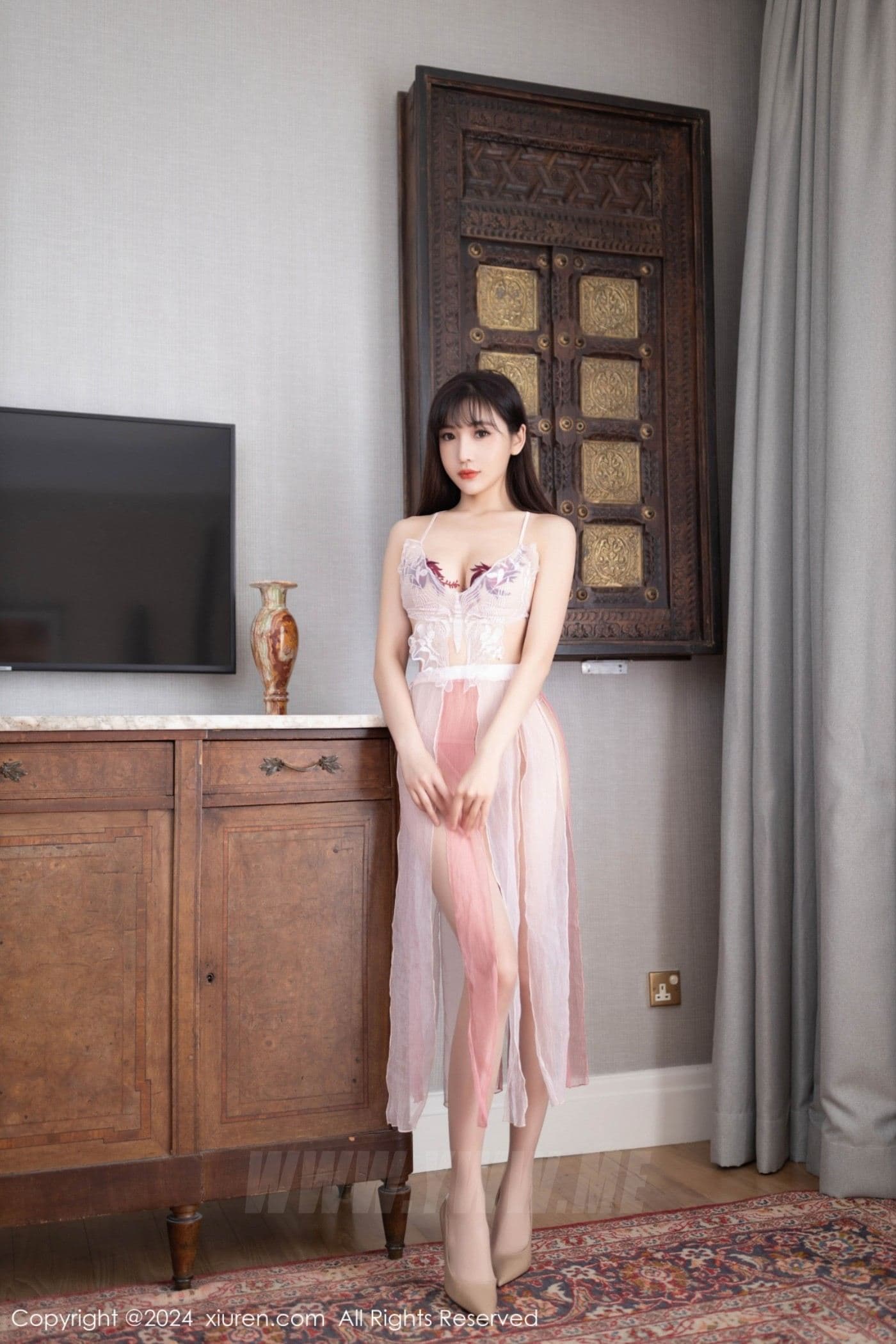 XiuRen秀人网 No.8954 陆萱萱 长裙美腿