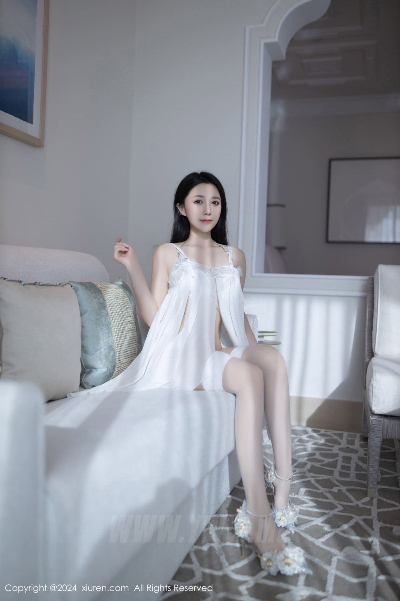 XiuRen秀人网 No.8962 鱼子酱Fish 丝袜美腿