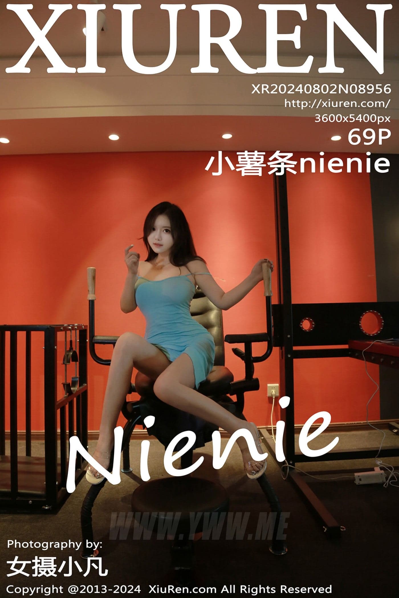 XiuRen秀人网 No.8956 小薯条nienie 黑丝美腿