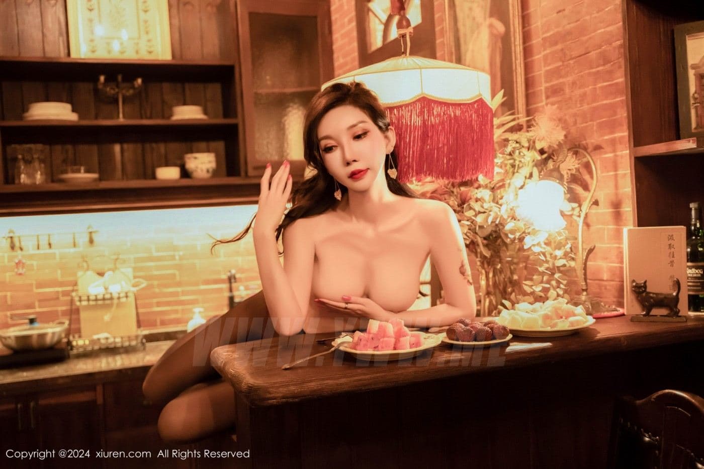 XiuRen秀人网 No.9005 陈怡曼 黑丝美腿