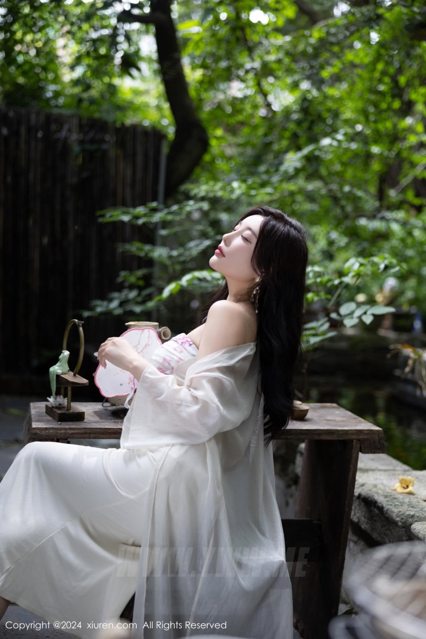 XiuRen秀人网 No.8926 杨晨晨Yome 丝袜美腿