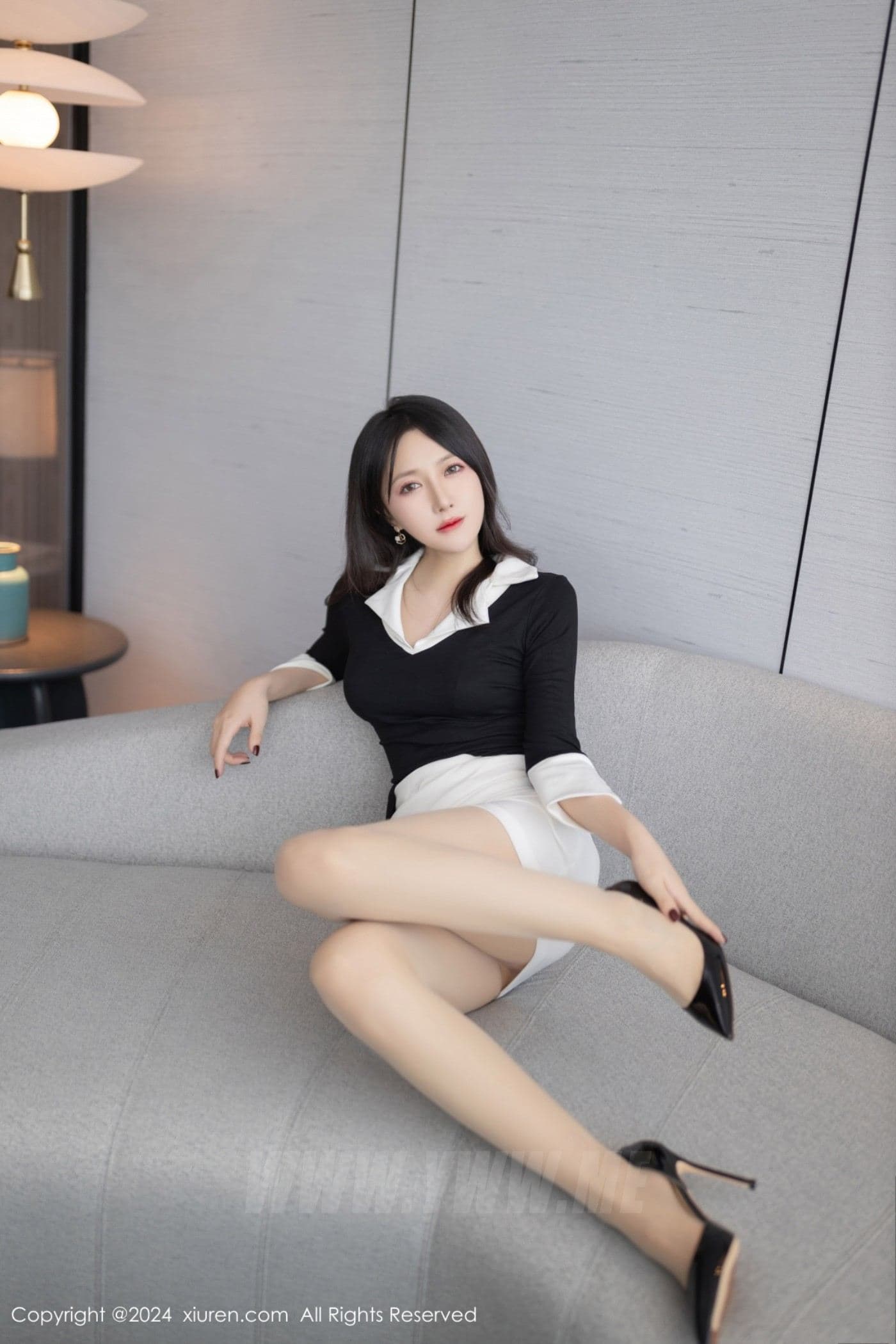 XiuRen秀人网 No.9063 鱼子酱Fish 丝袜美腿