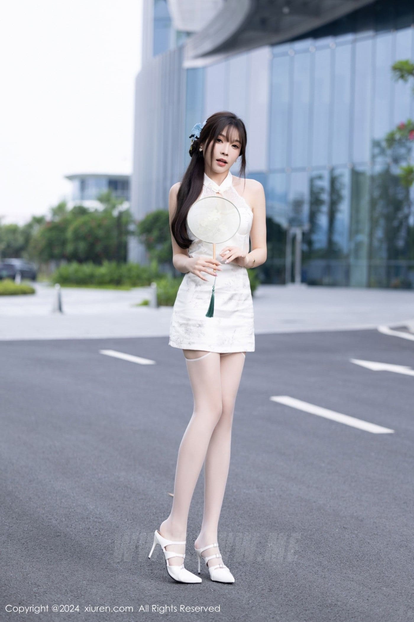 XiuRen秀人网 No.9101 徐莉芝Booty 美腿丝袜