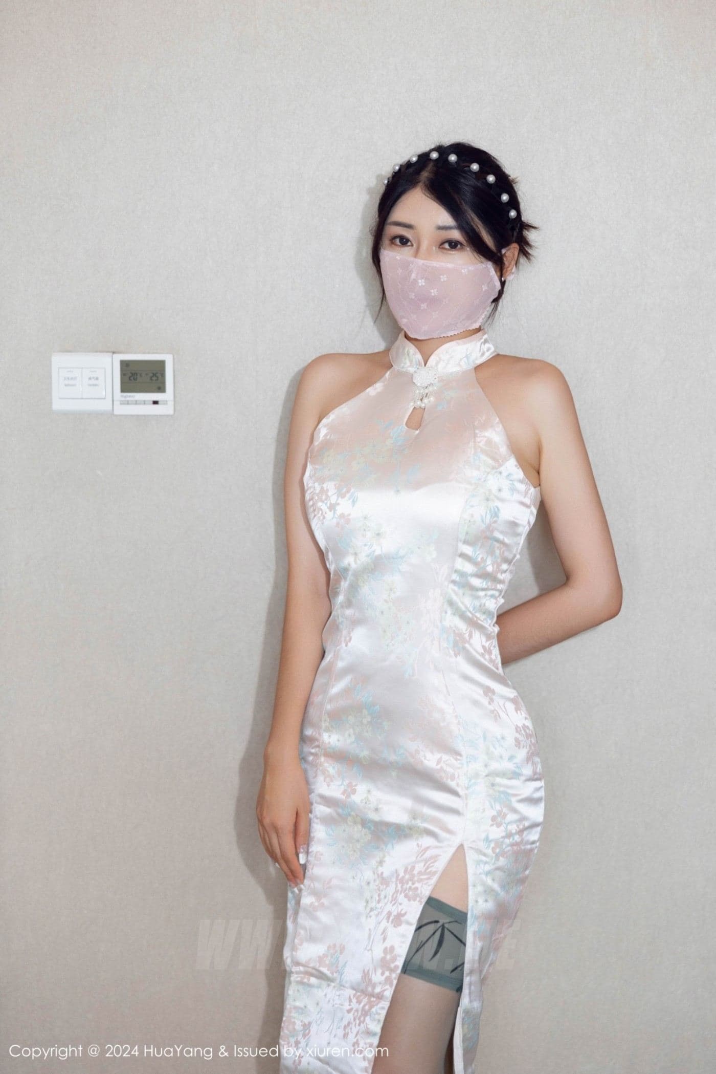 HuaYang花漾 VOL.606 凯竹Quinn 黑丝美臀