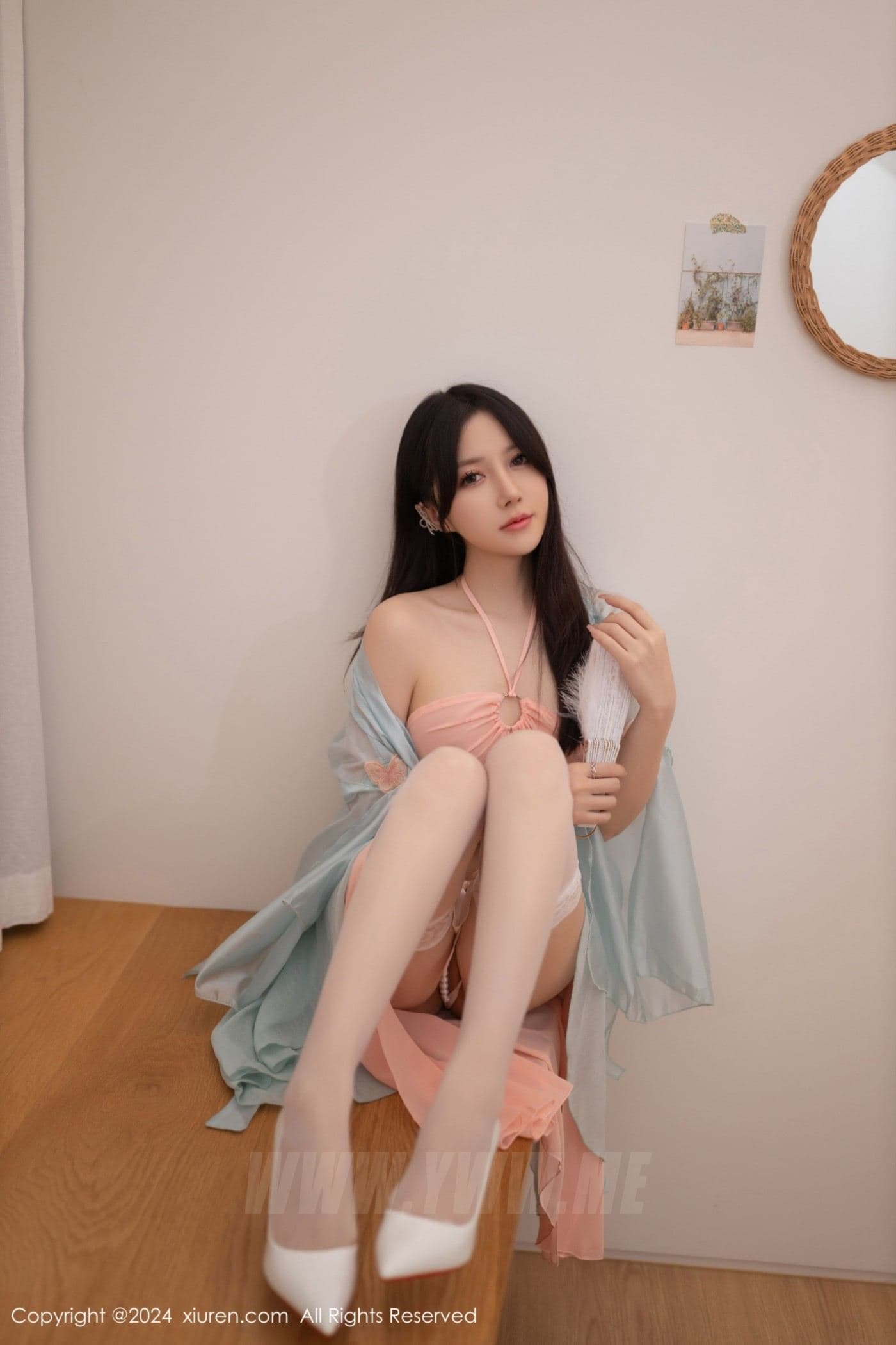 XiuRen秀人网 No.9093 鱼子酱Fish 丝袜美腿