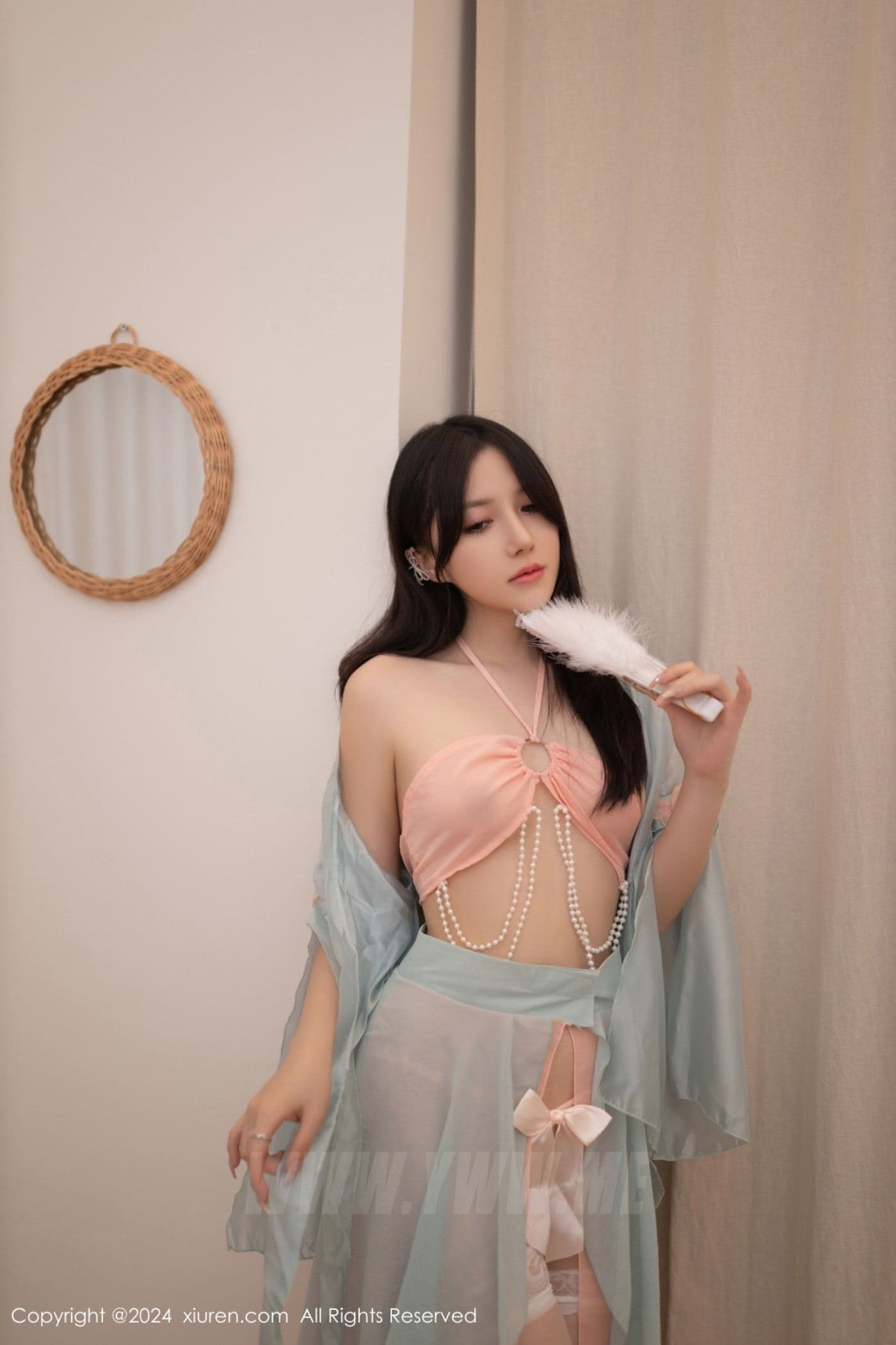 XiuRen秀人网 No.9093 鱼子酱Fish 丝袜美腿