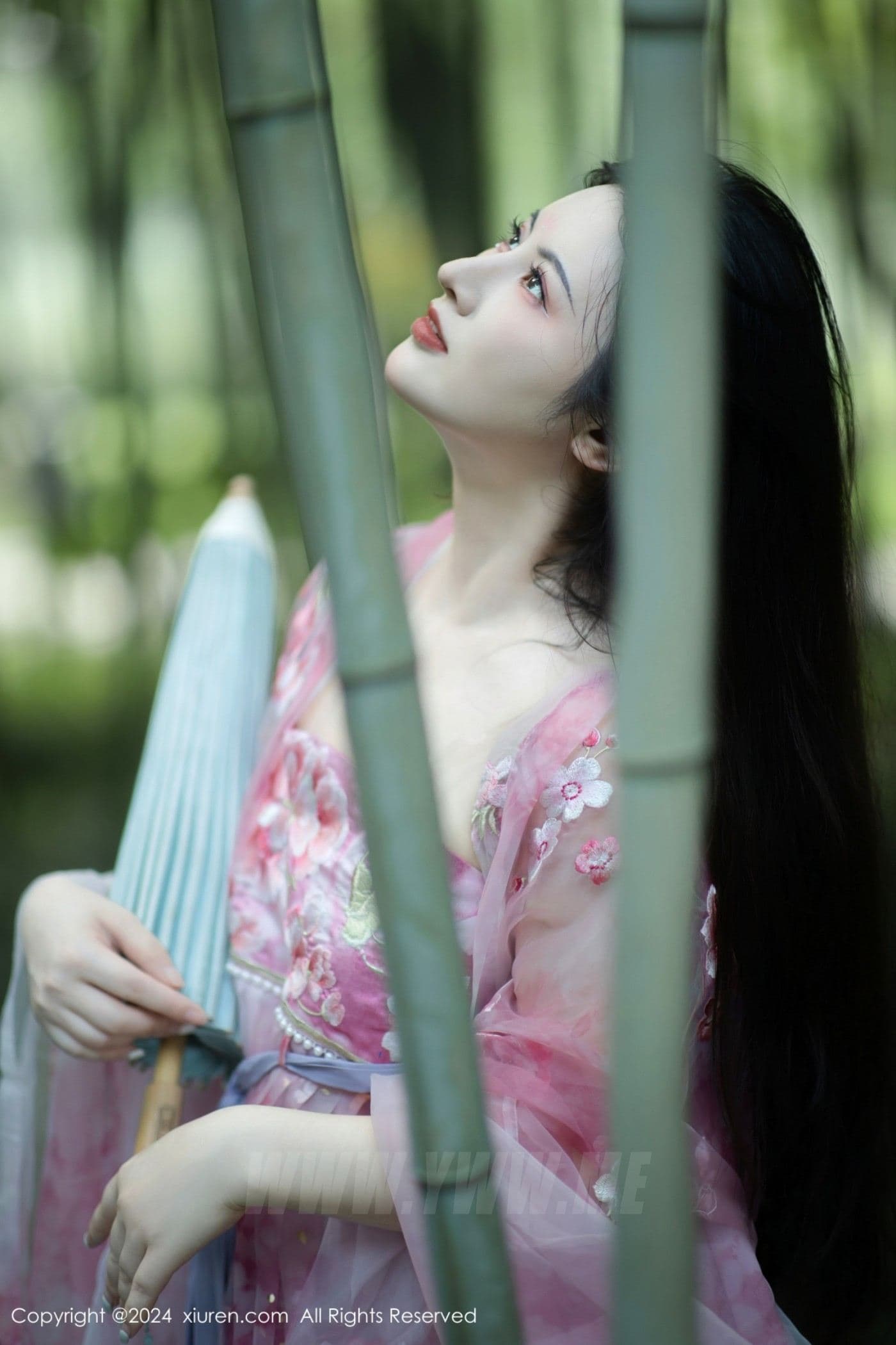 XiuRen秀人网 No.9100 诗诗kiki 美臀性感
