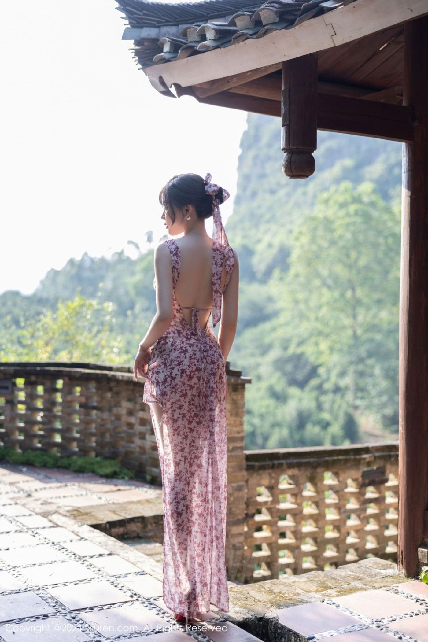XiuRen秀人网 No.9195 徐莉芝Booty 美腿黑丝