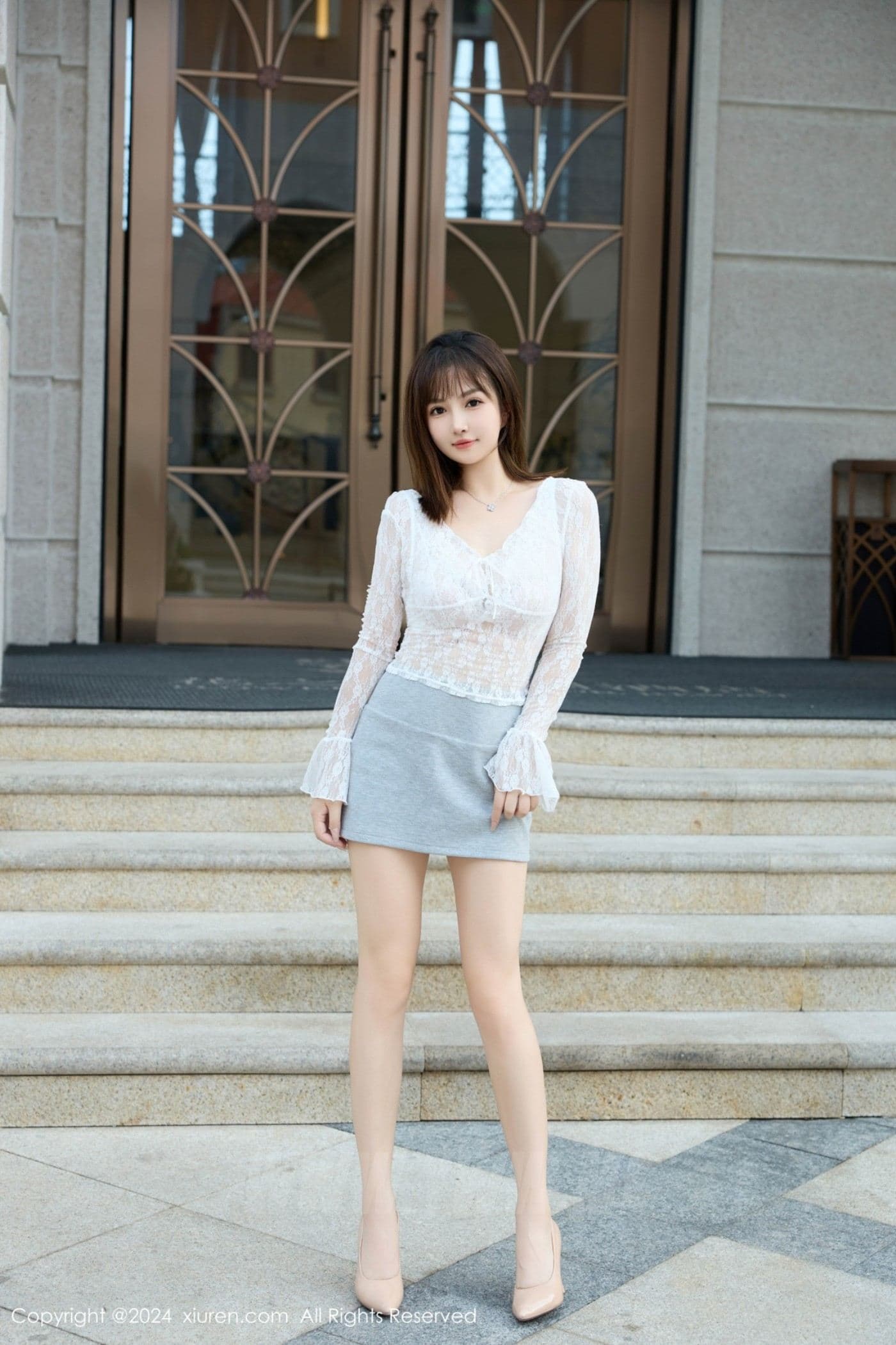 XiuRen秀人网 No.9294 养乐多Doll 美腿性感