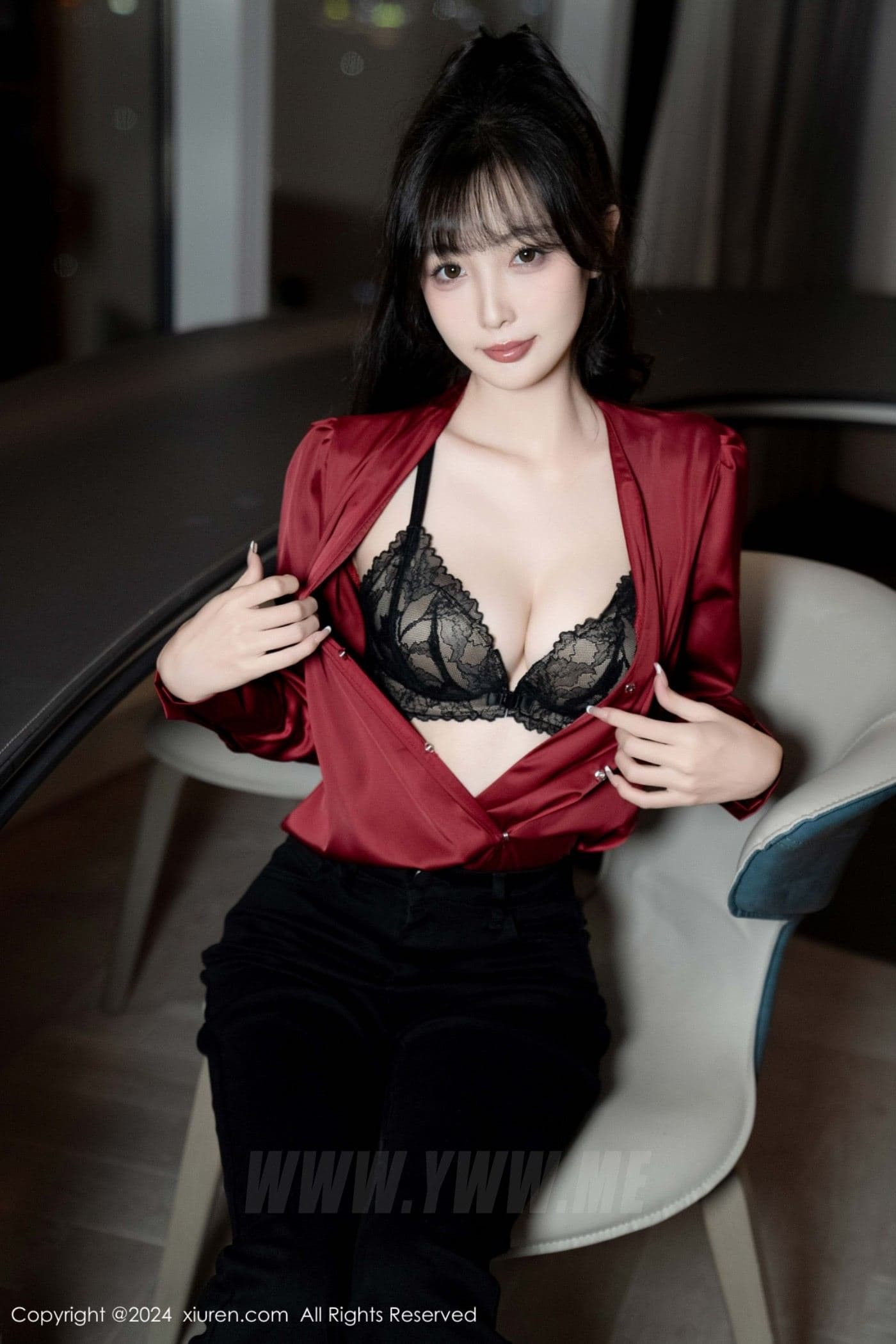 XiuRen秀人网 No.9299 林星阑 黑丝美腿
