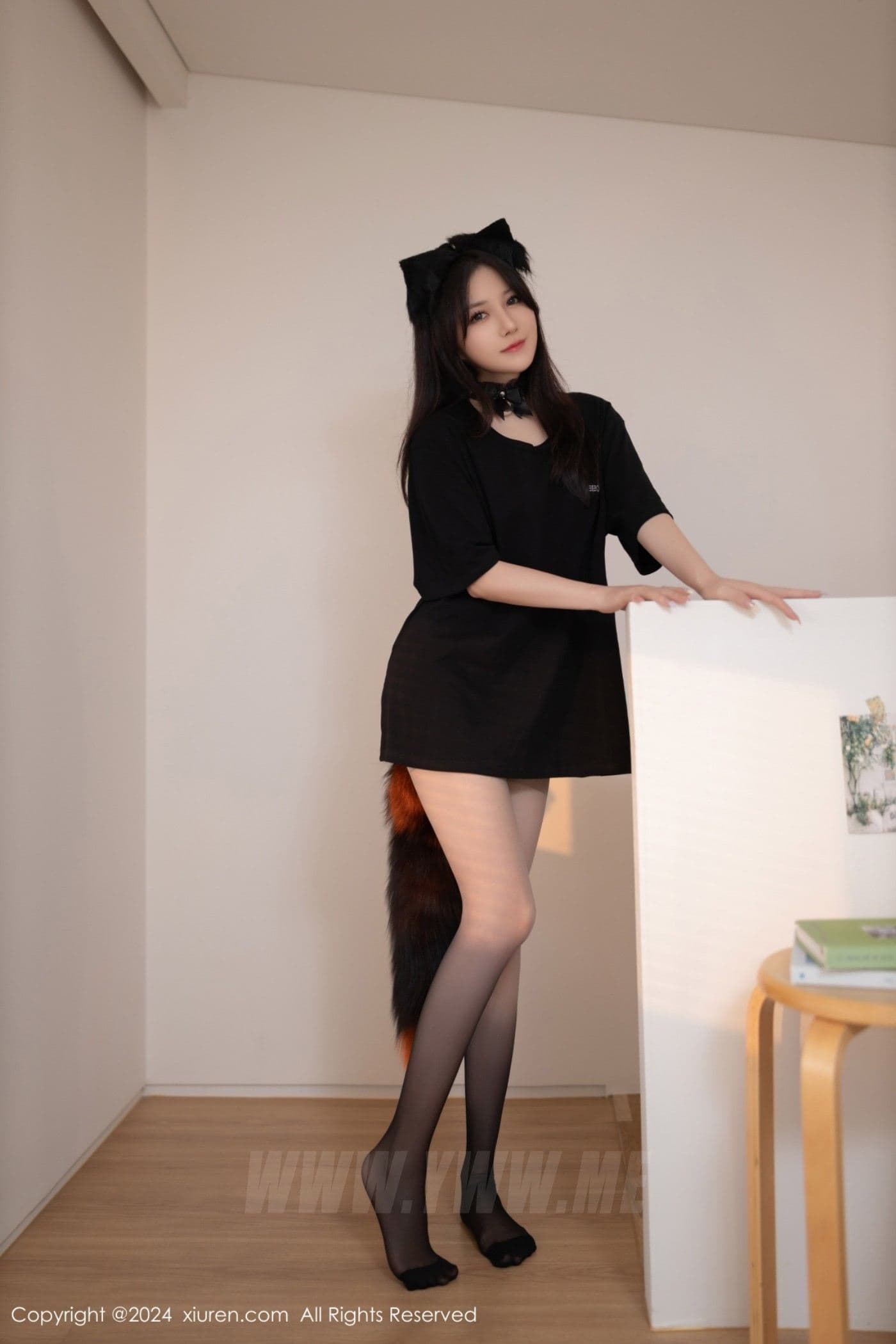 XiuRen秀人网 No.9314 鱼子酱Fish 美腿黑丝