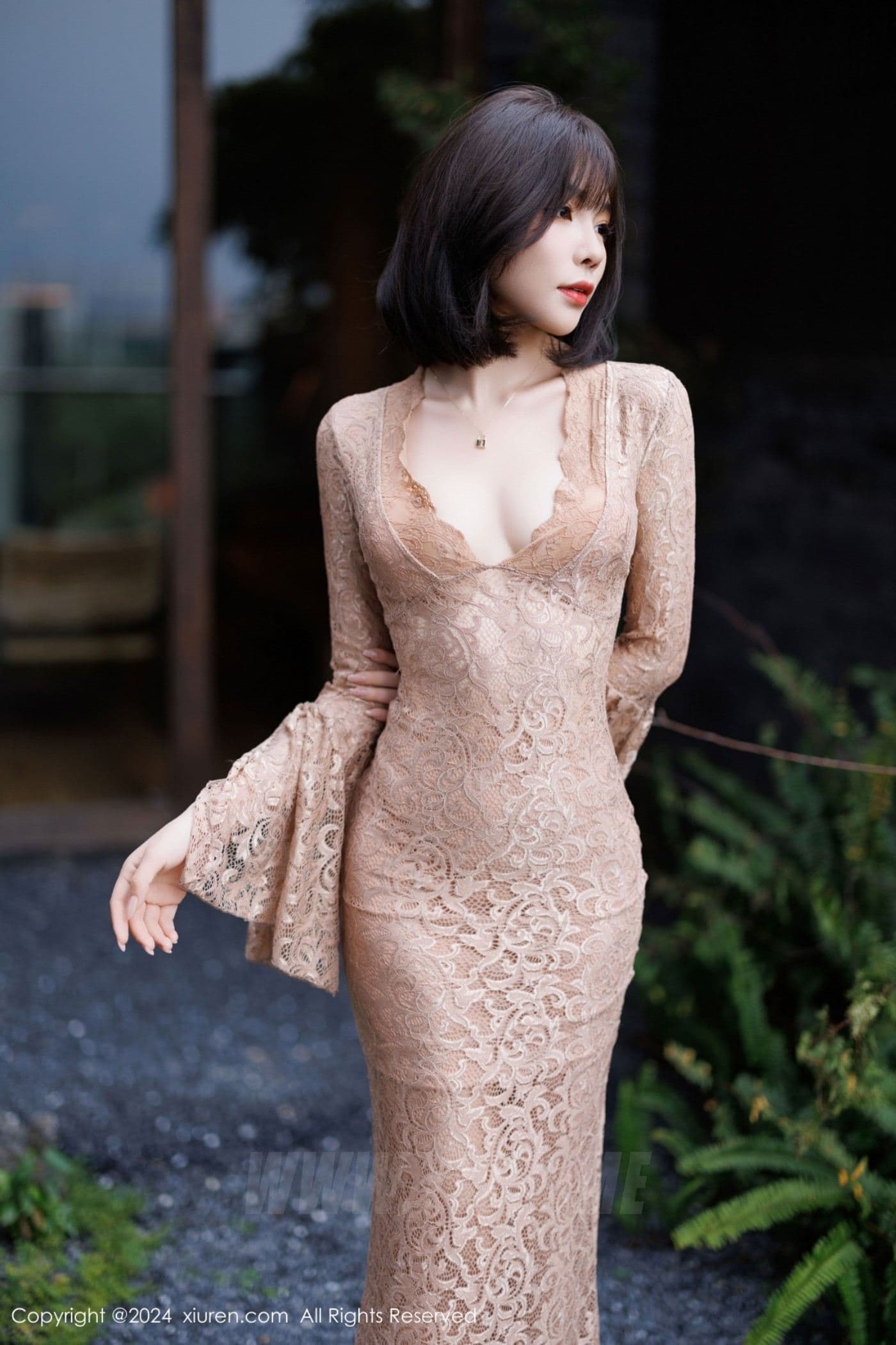XiuRen秀人网 No.9412 徐莉芝Booty 美腿丝袜