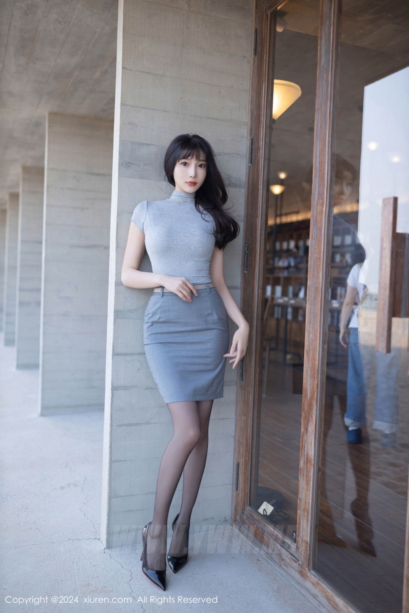 XiuRen秀人网 No.9450 陆萱萱 黑丝美腿