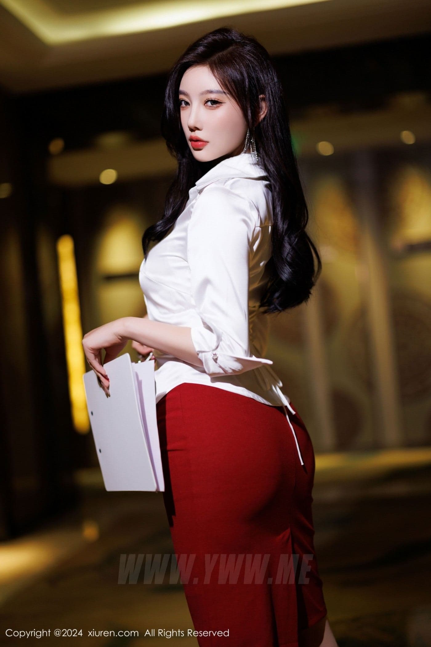 XiuRen秀人网 No.9565 杨晨晨Yome OL美腿