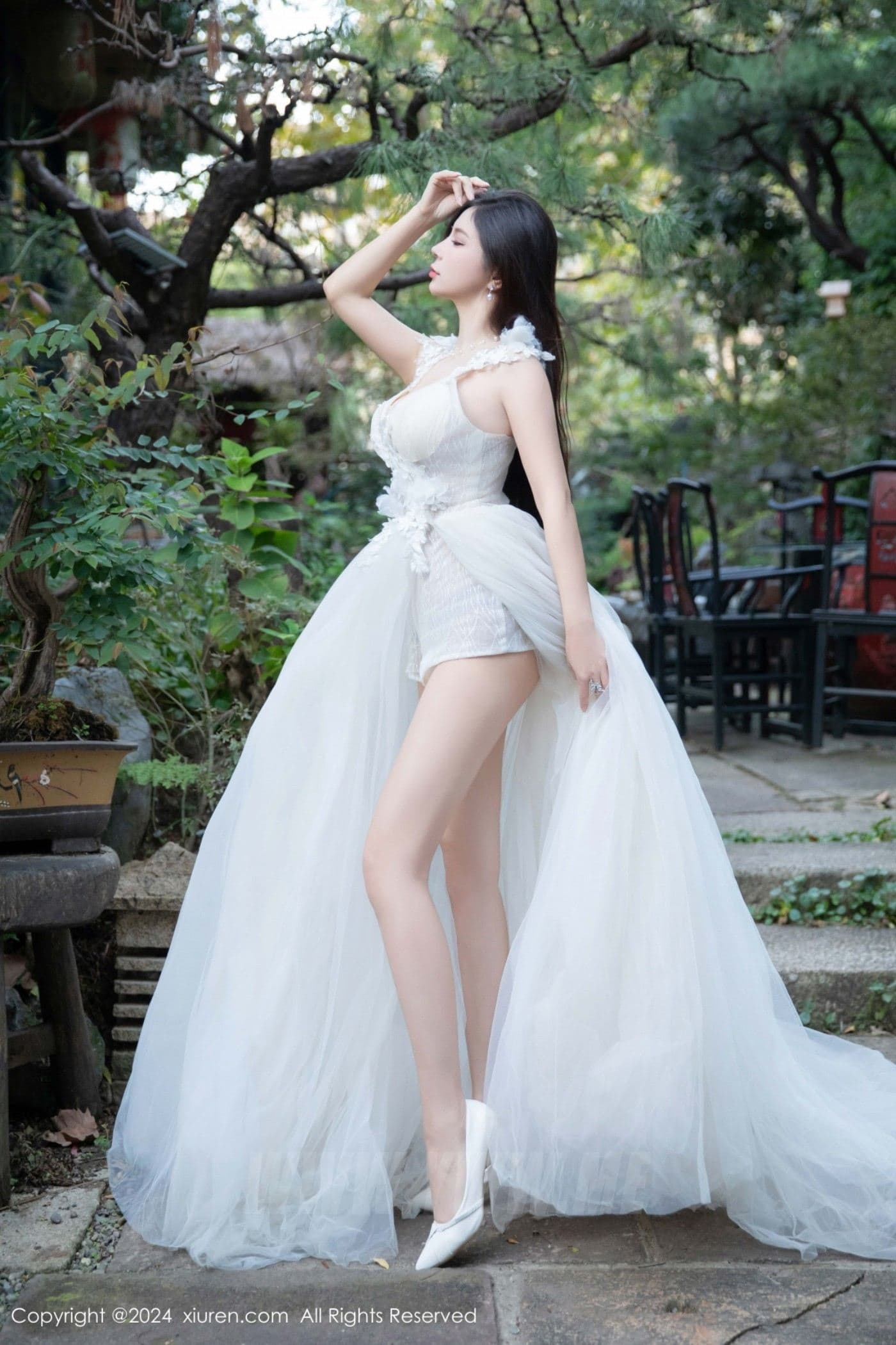 XiuRen秀人网 No.9552 小蛮妖Yummy 丝袜美臀