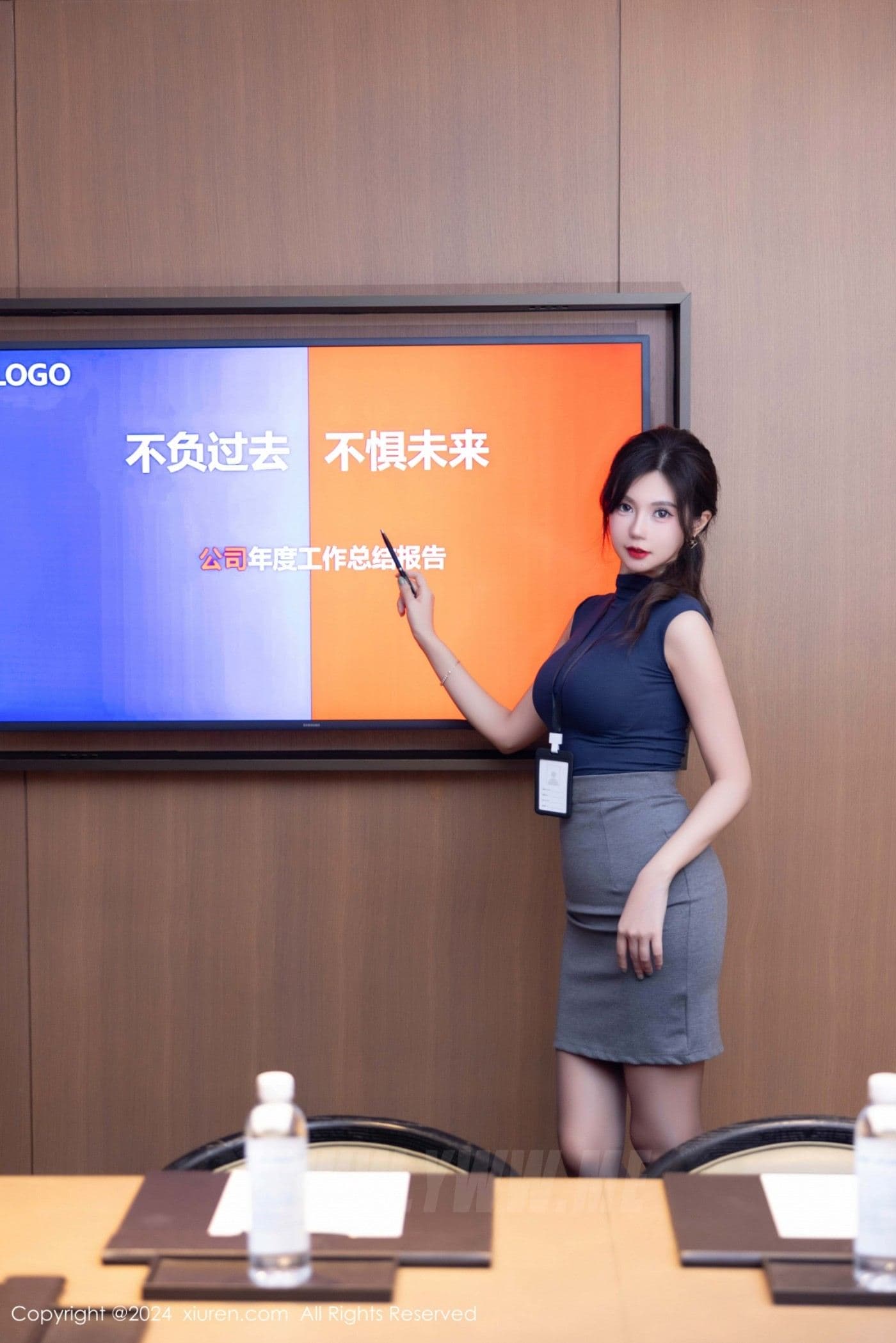 XiuRen秀人网 No.9560 绮里嘉ula 黑丝美腿