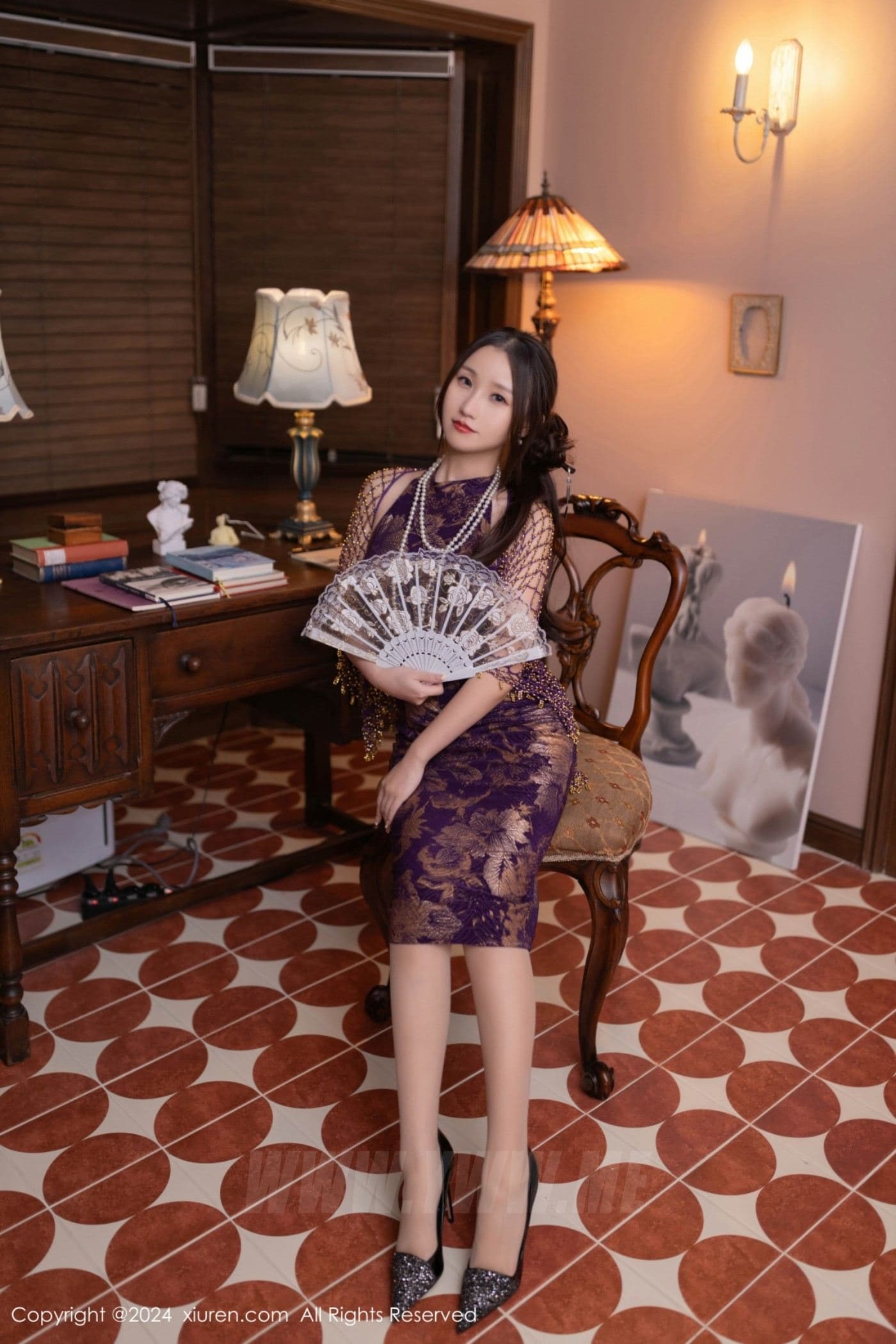 XiuRen秀人网 No.9513 杏子Yada 丝袜美腿