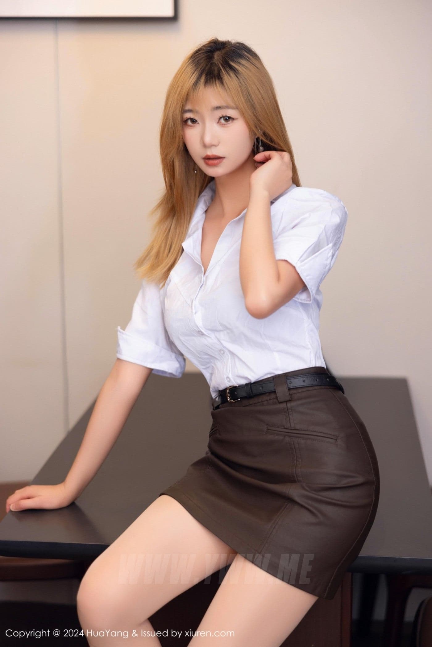 HuaYang花漾 VOL.625 宋-kiki 美腿丝袜
